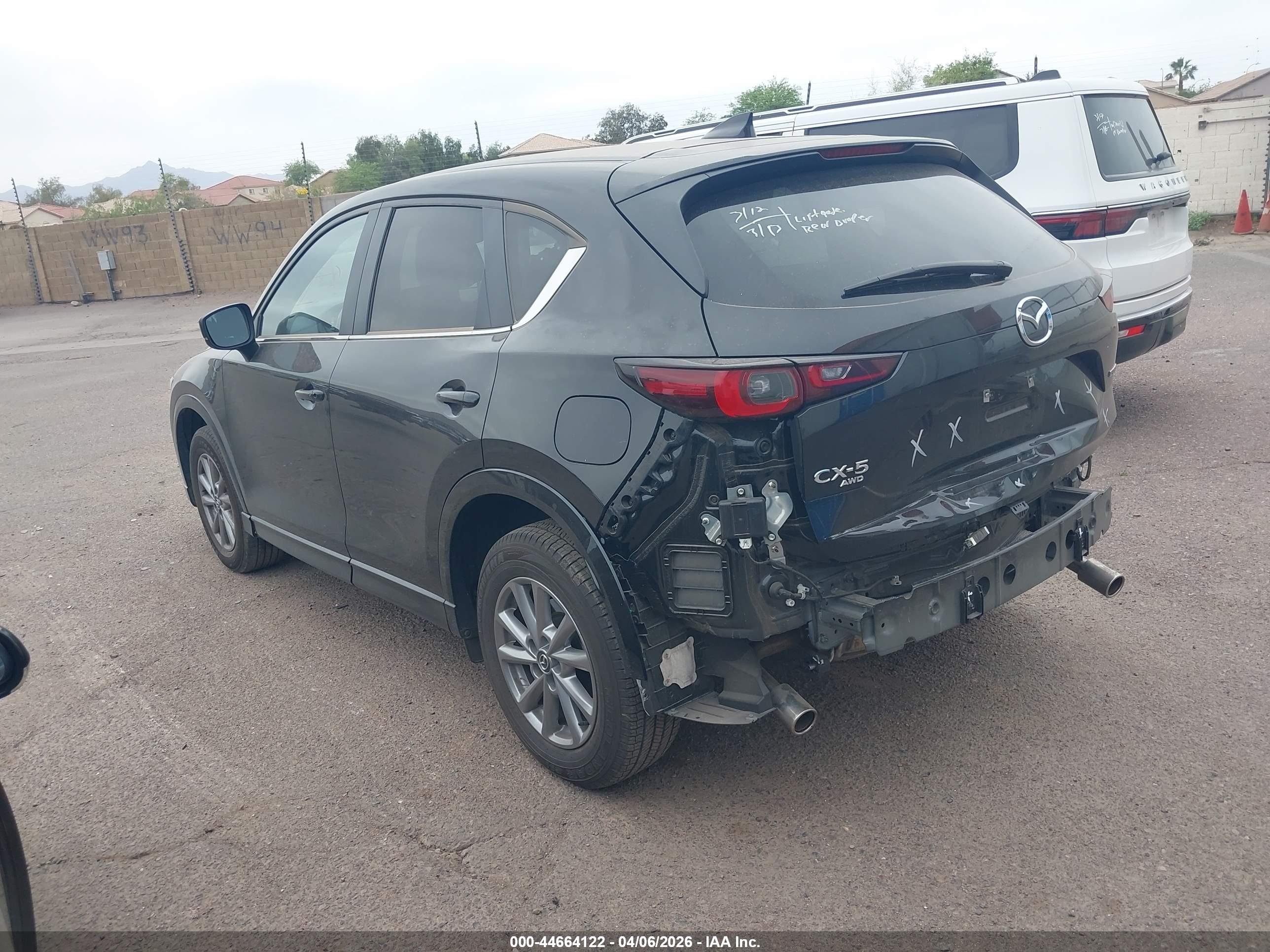 MAZDA CX-5 image 3