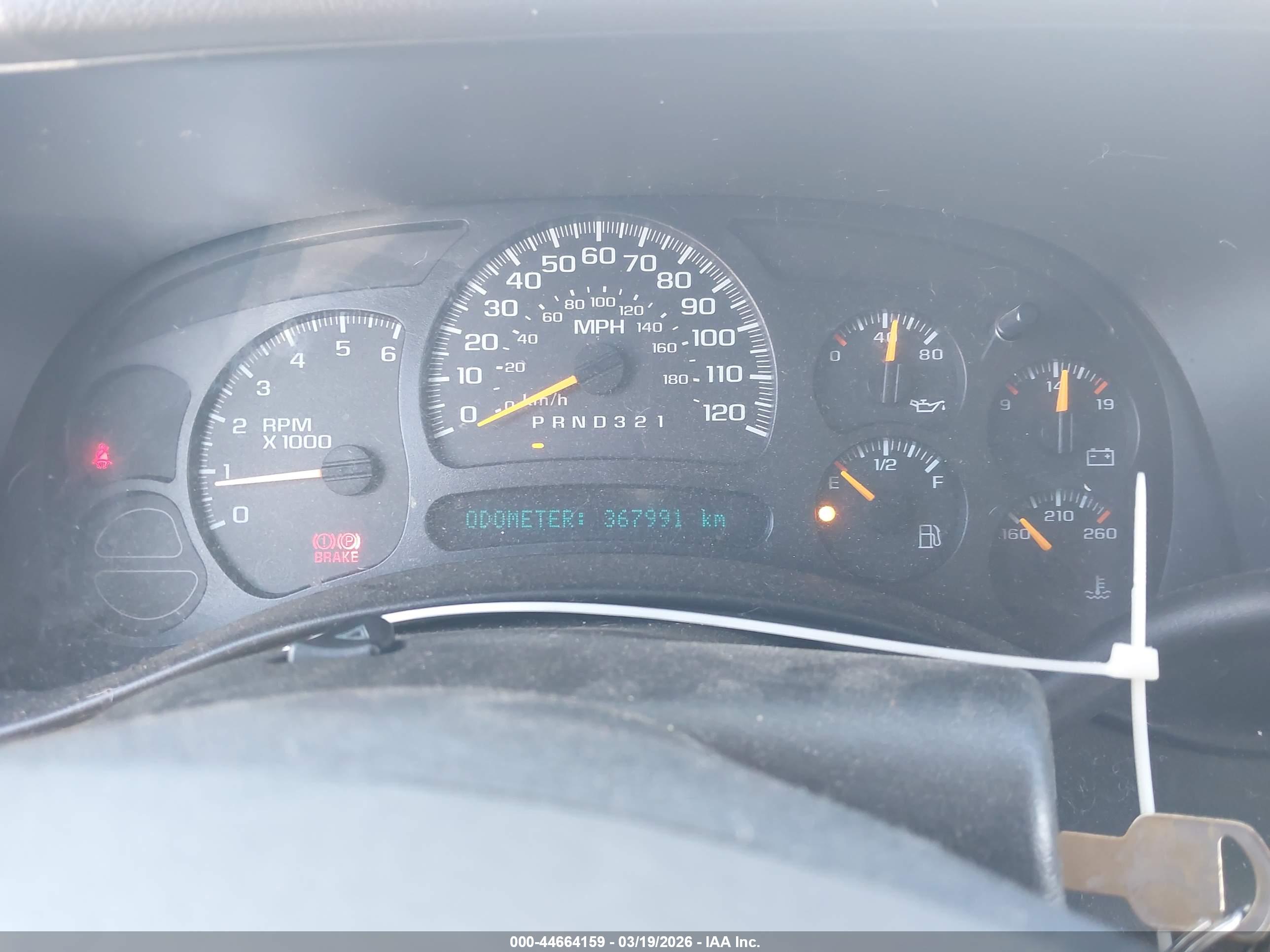 GMC YUKON image 7
