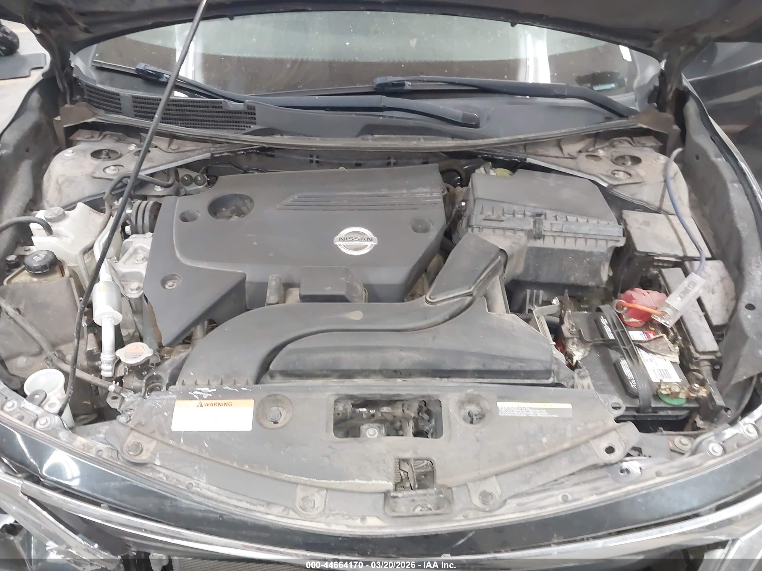 NISSAN ALTIMA image 10