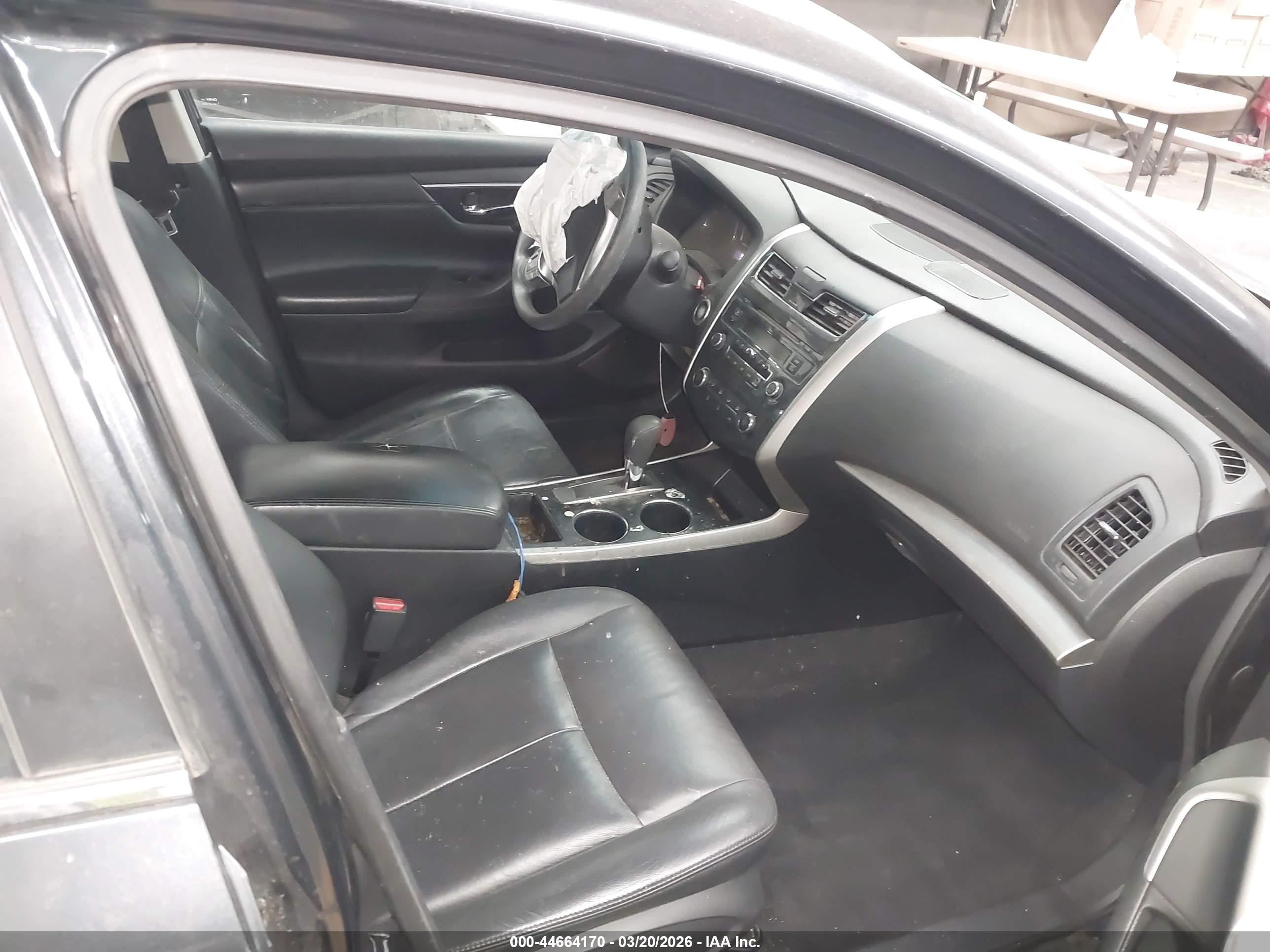 NISSAN ALTIMA image 5