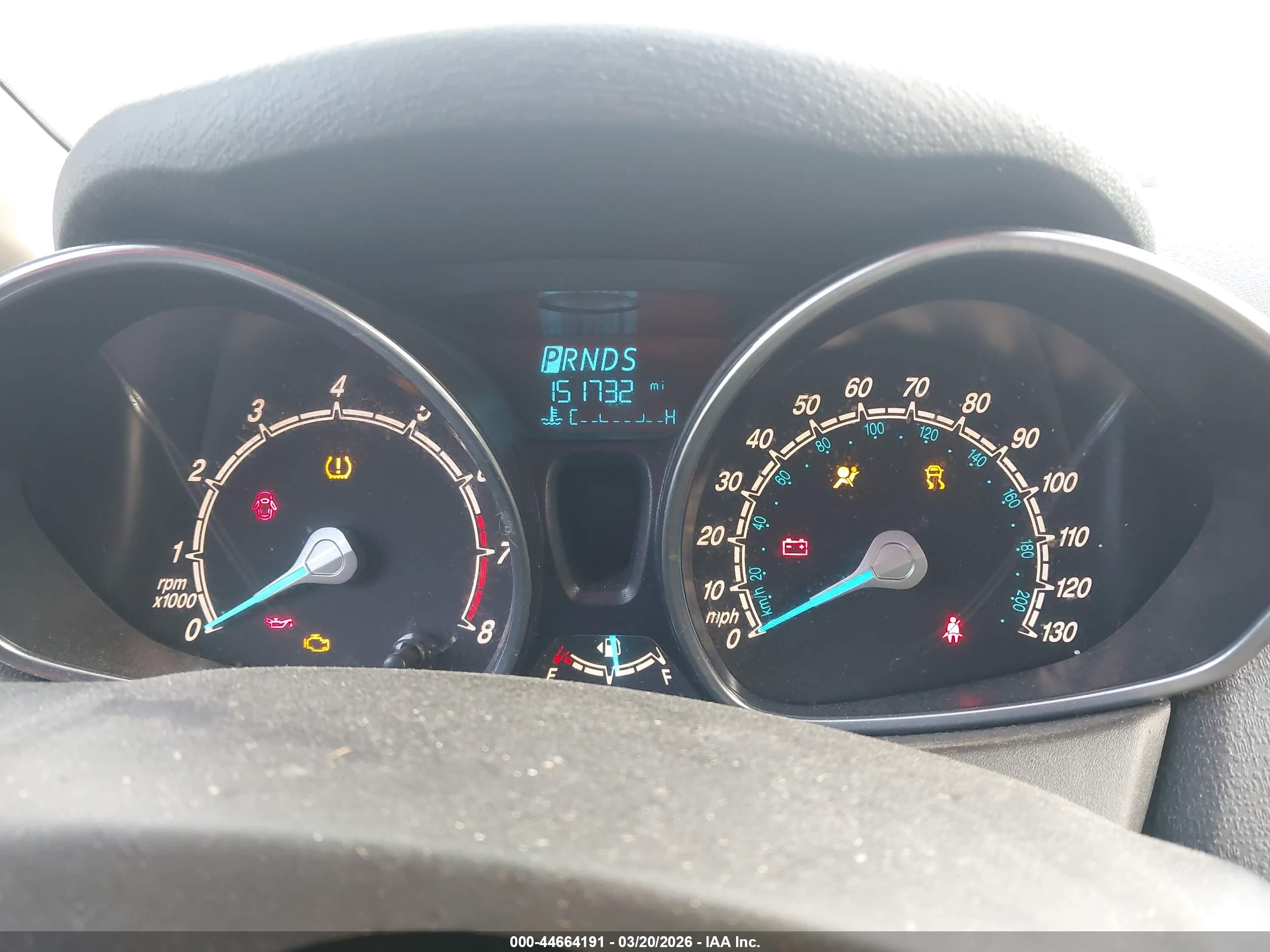 FORD FIESTA image 7