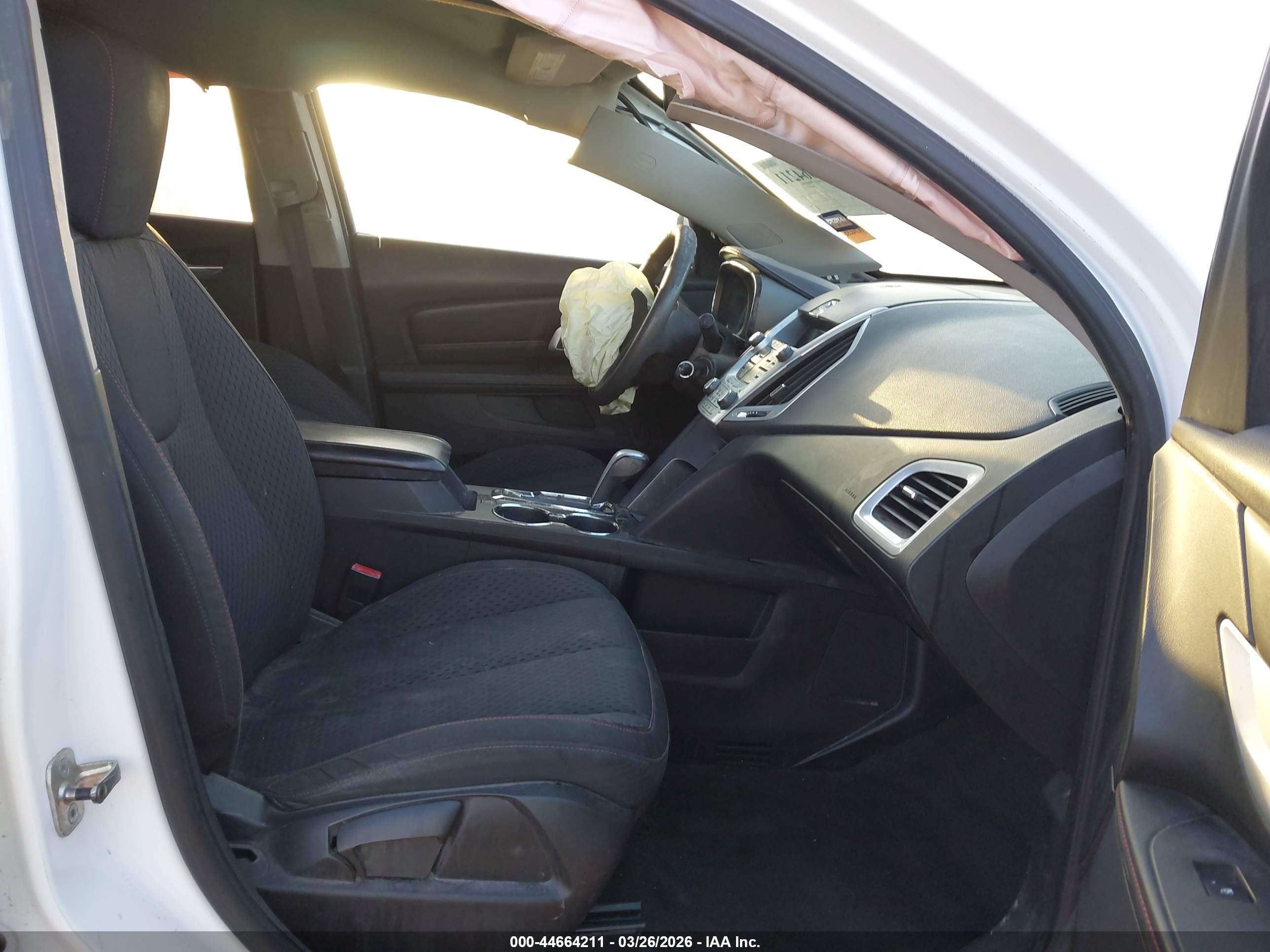 GMC TERRAIN image 5
