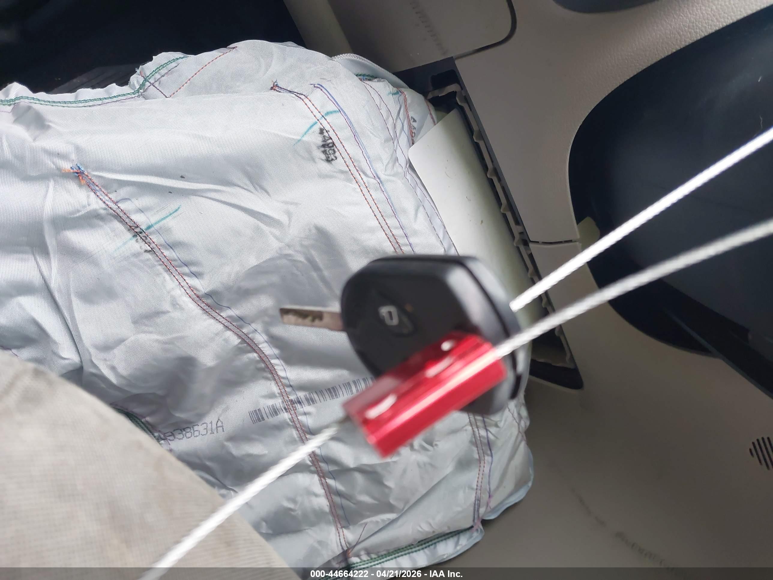 FORD ESCAPE image 11