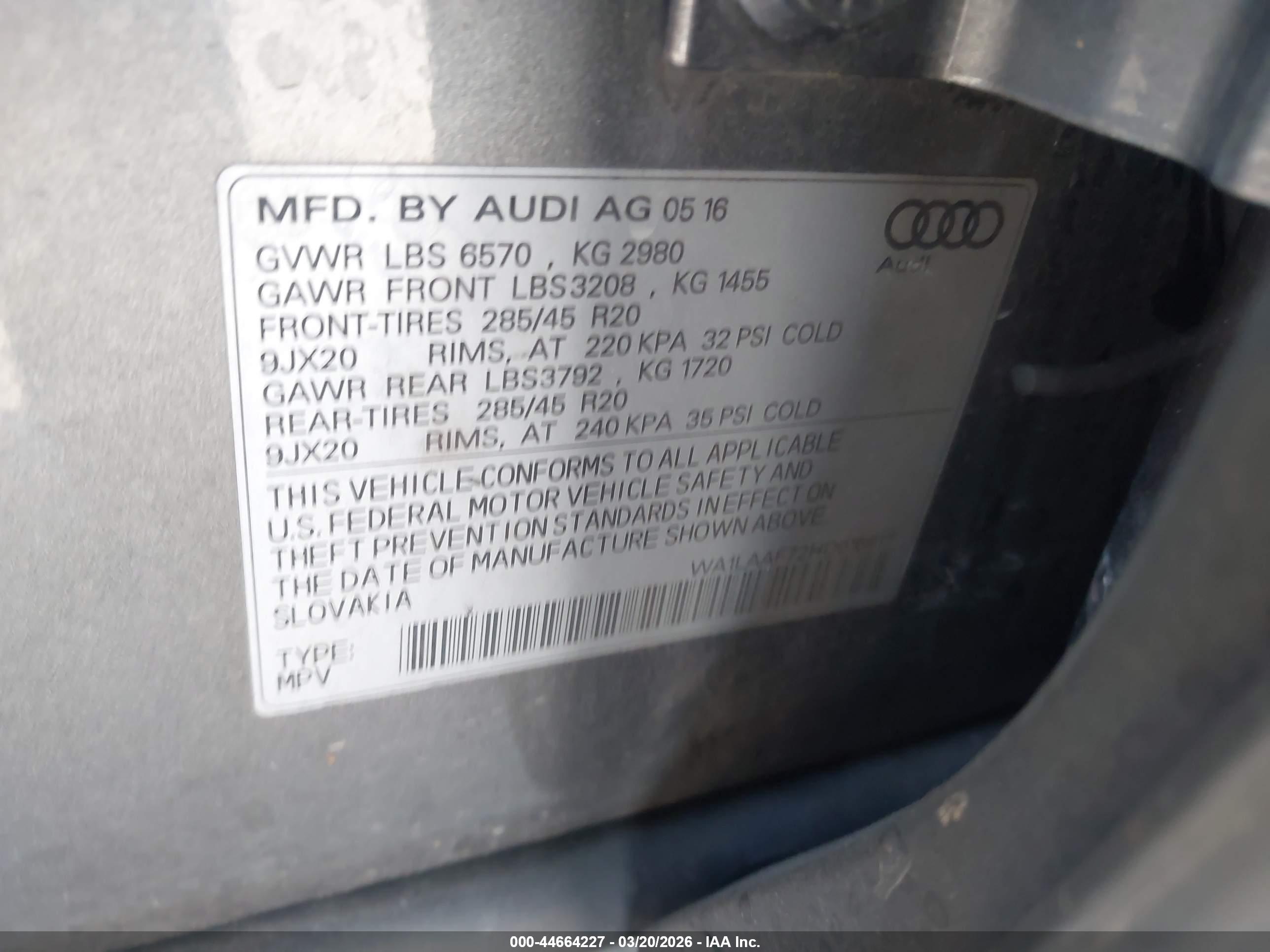 AUDI Q7 image 9