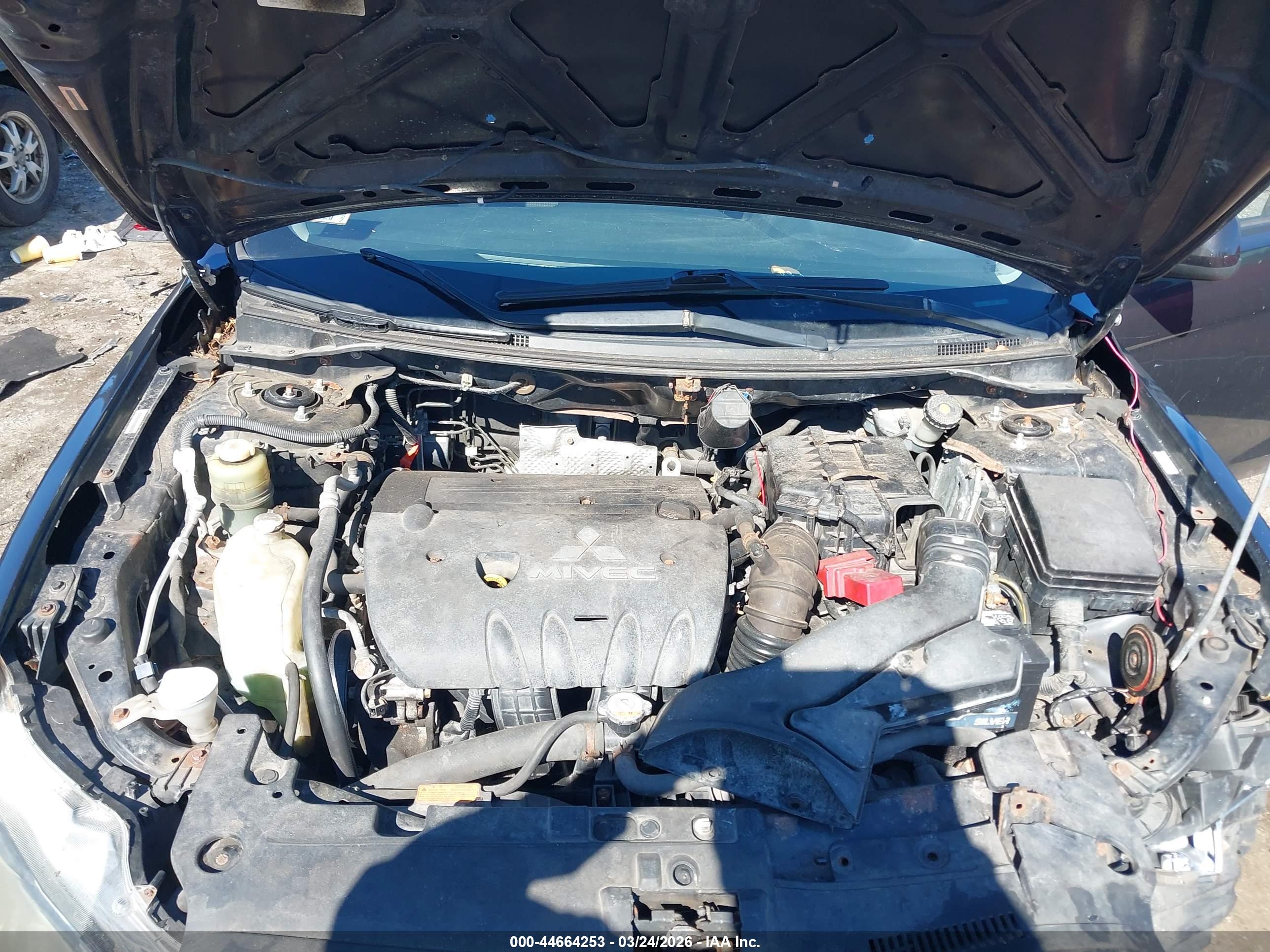 MITSUBISHI LANCER image 10
