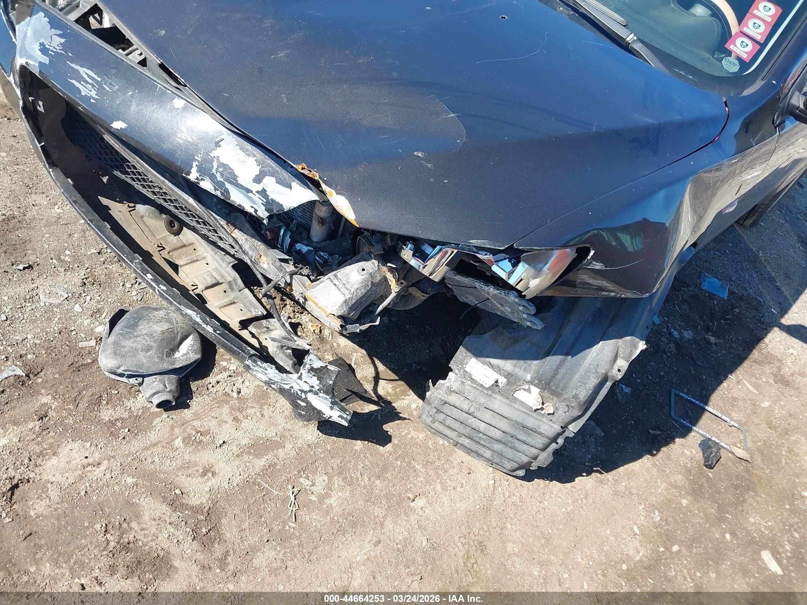 MITSUBISHI LANCER image 6
