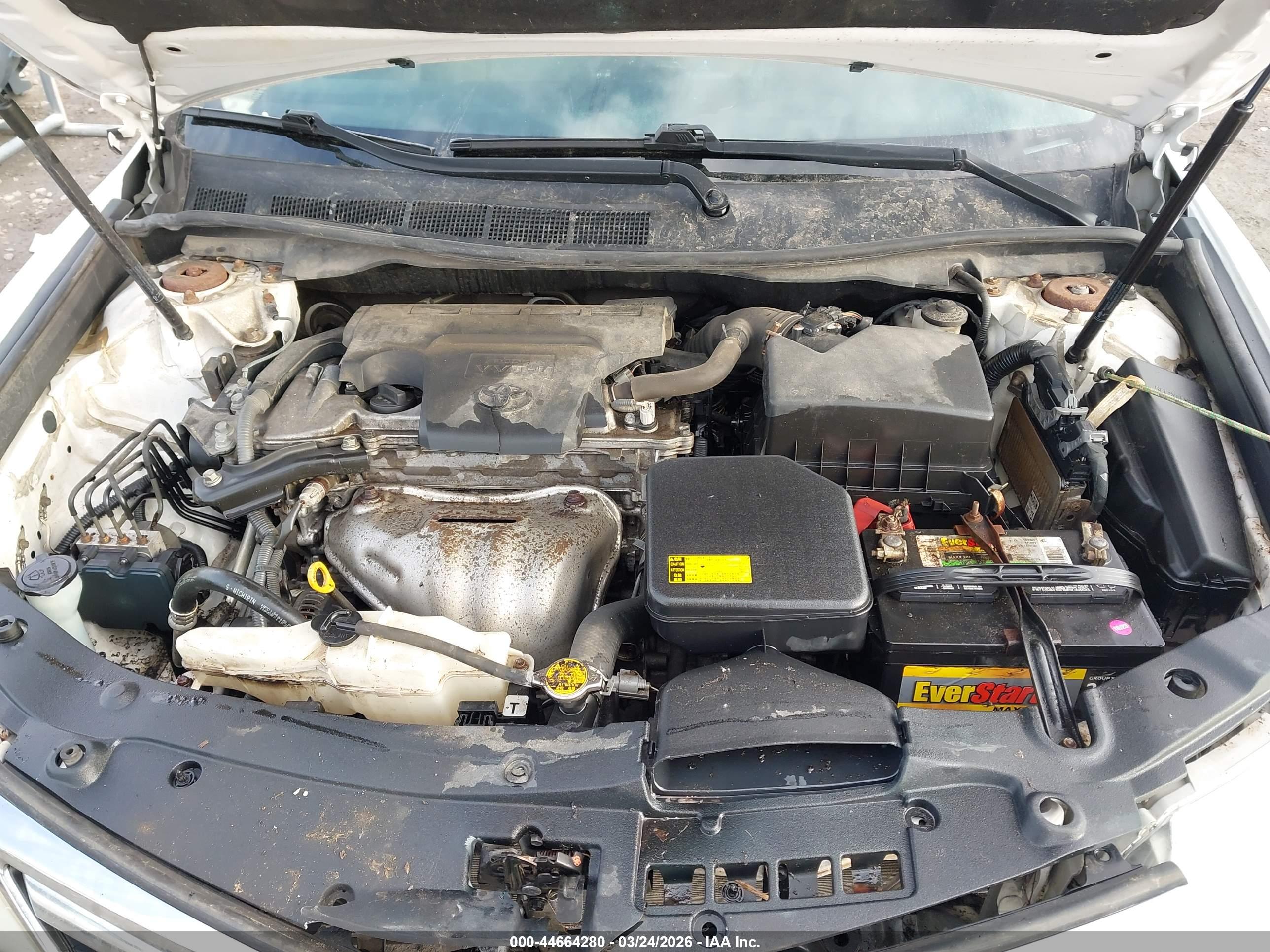 TOYOTA CAMRY image 10