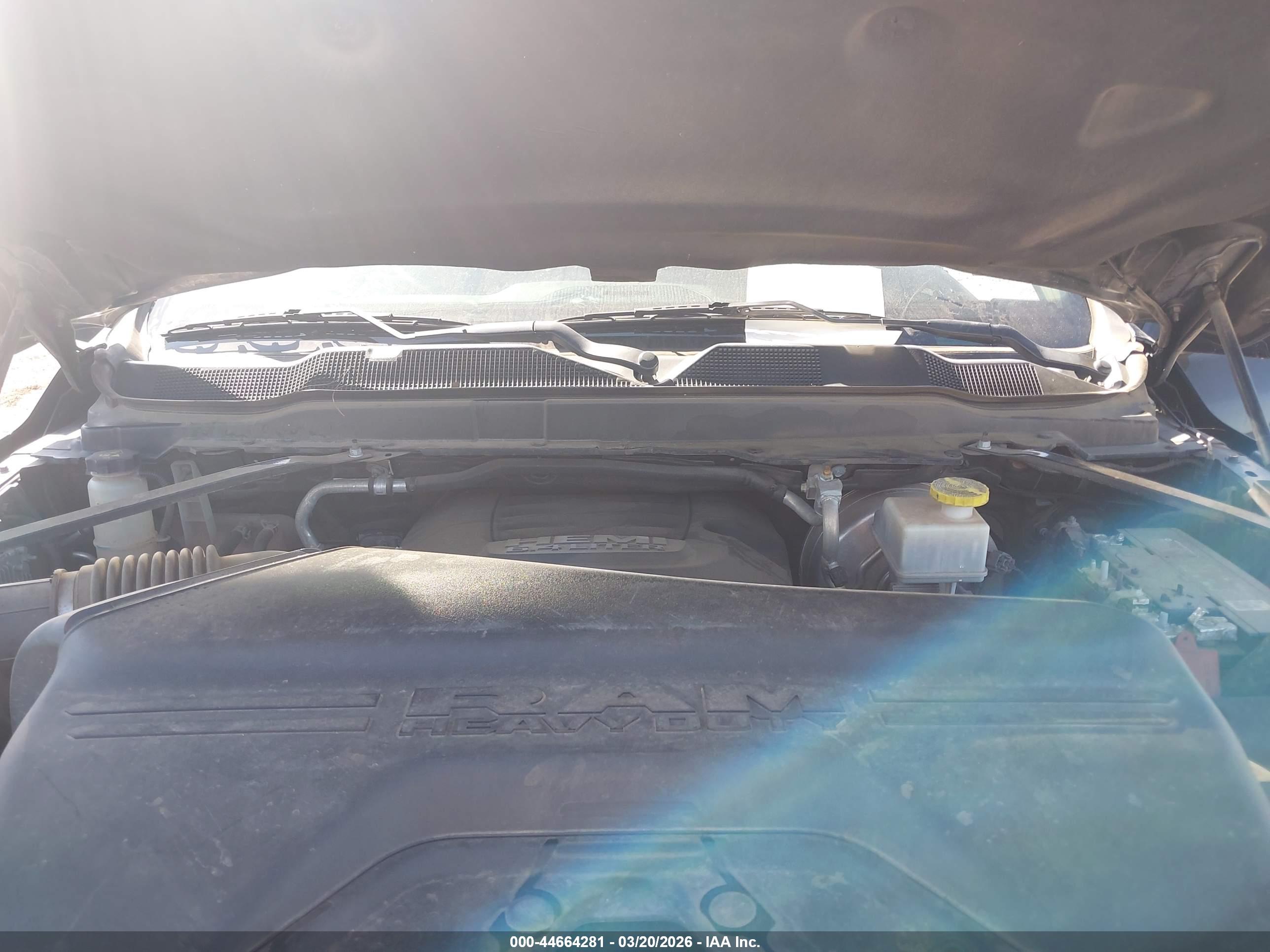 RAM 2500 image 10