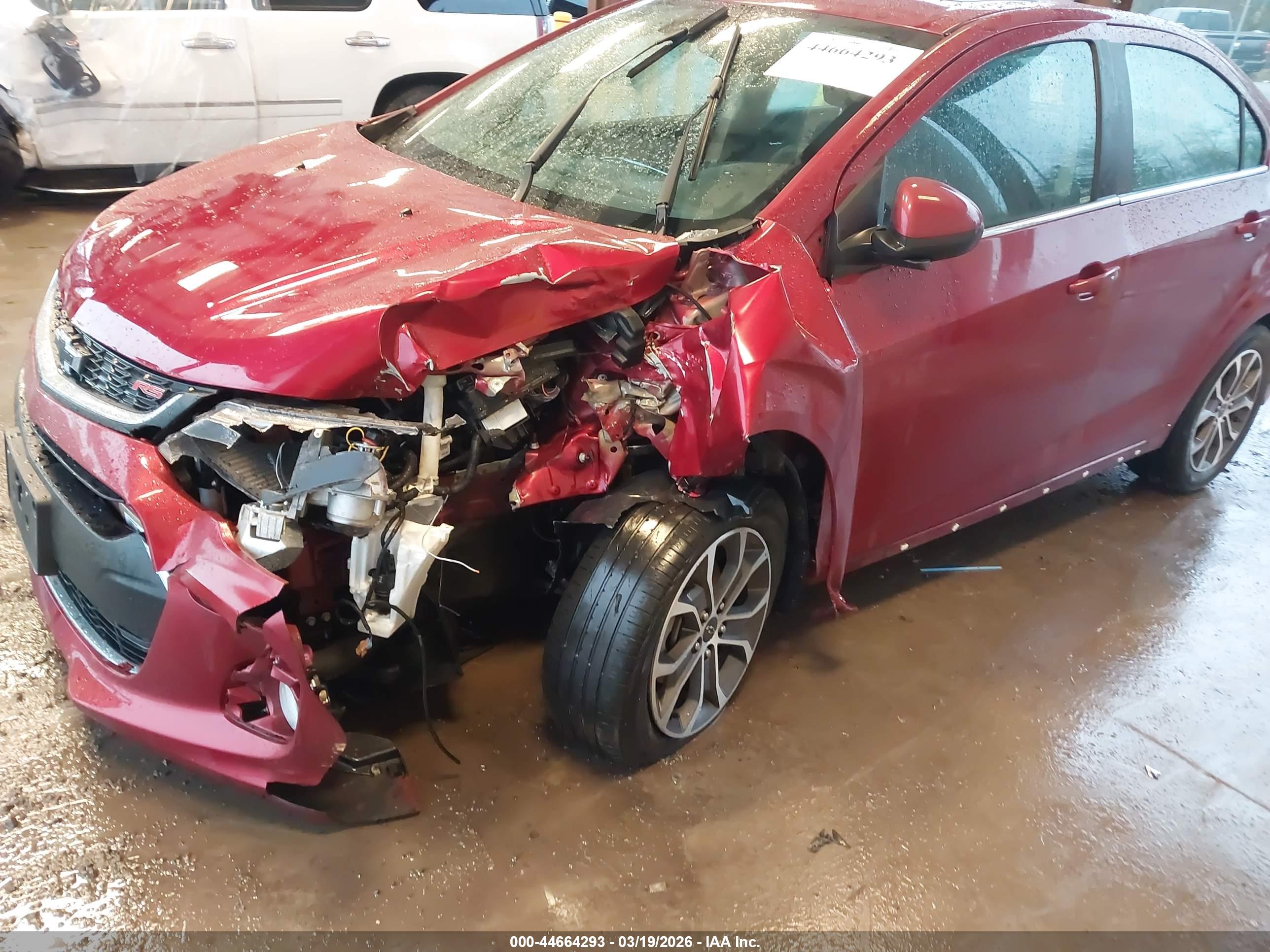 CHEVROLET SONIC image 6