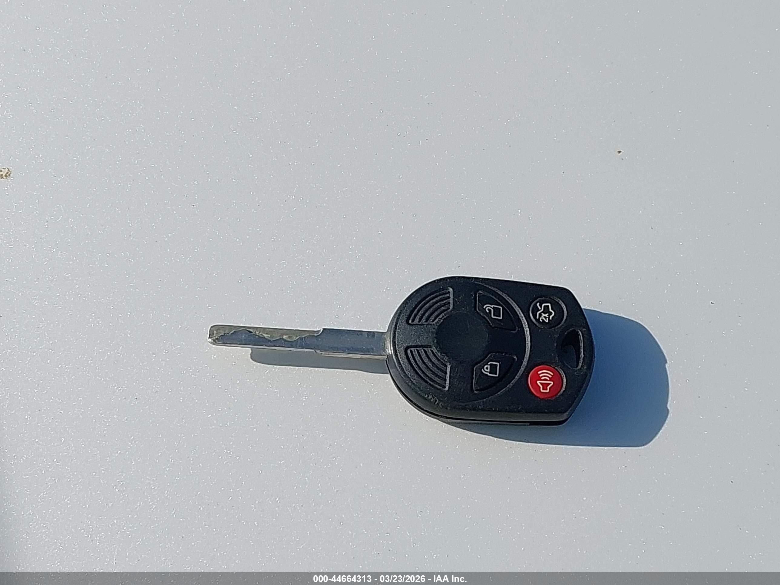 FORD ESCAPE image 11