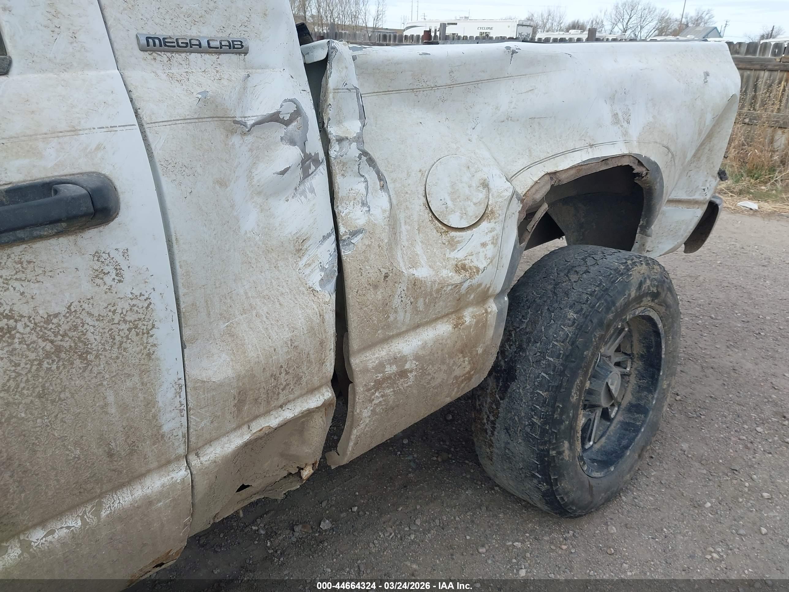 DODGE RAM image 6