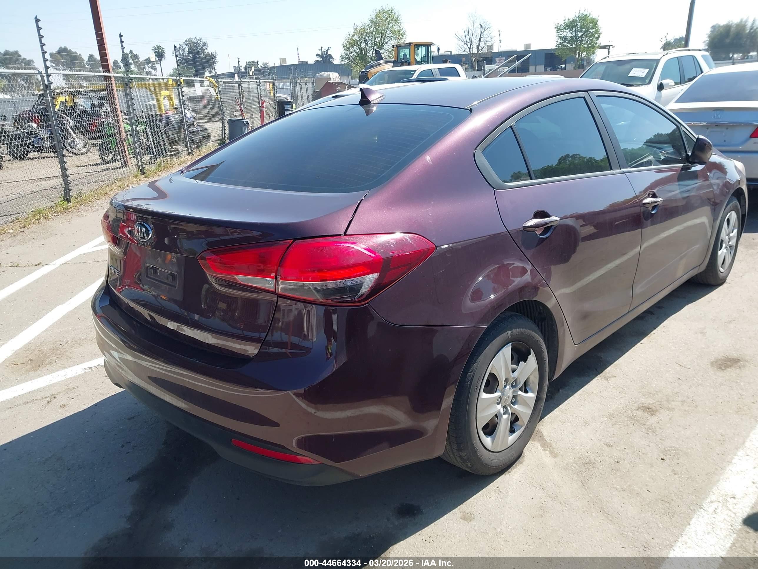 KIA FORTE image 4