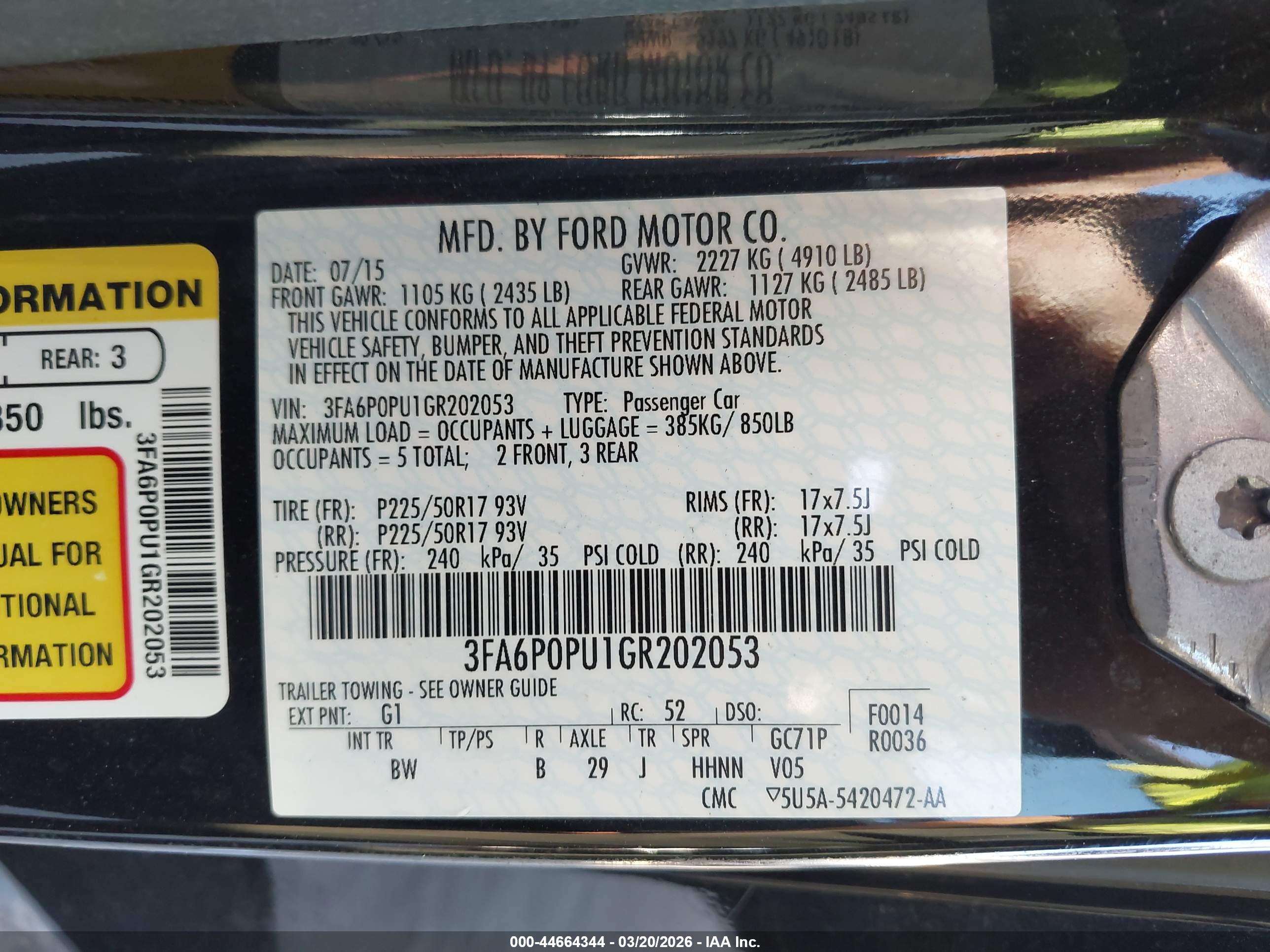 FORD FUSION image 9