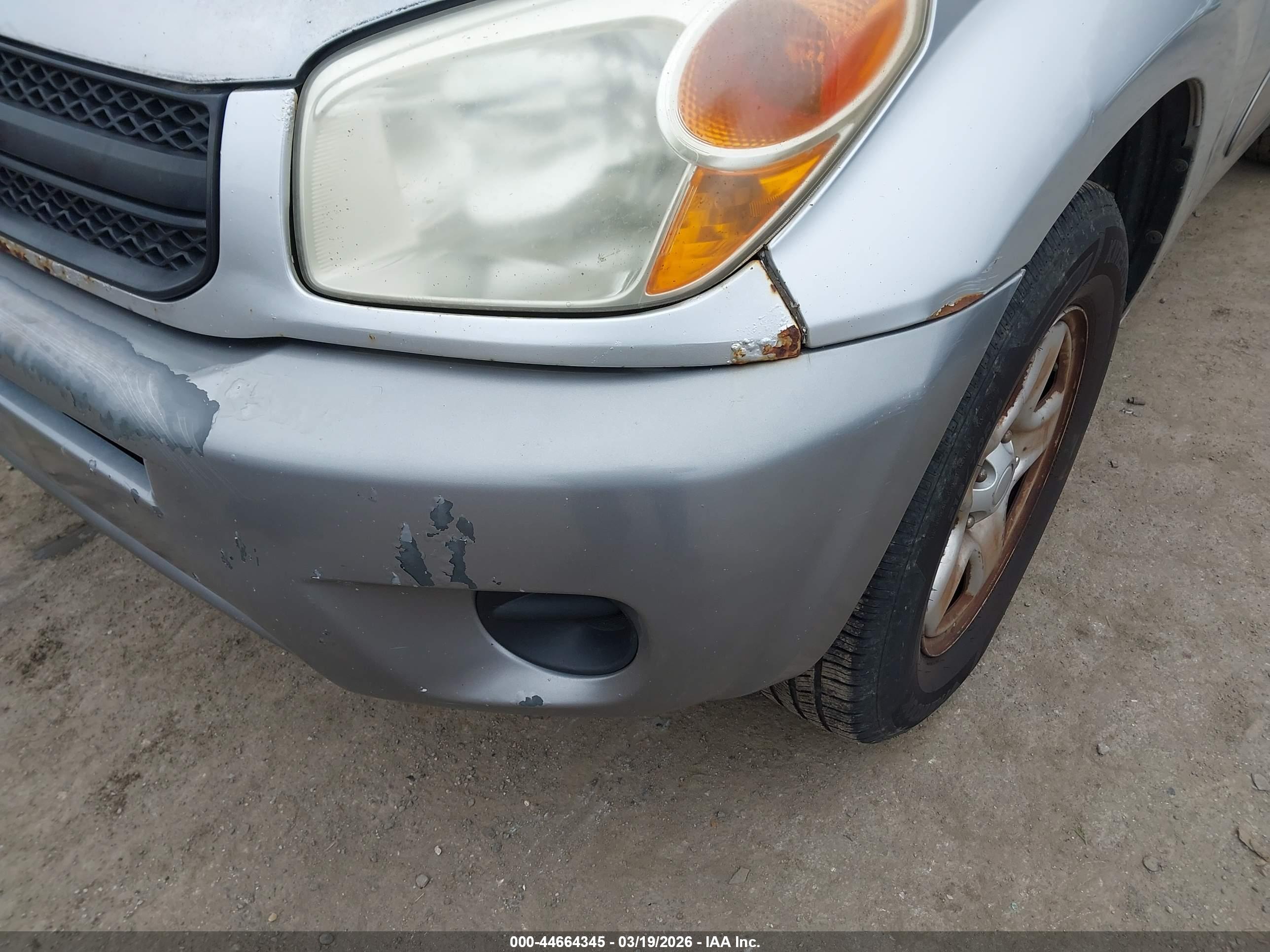 TOYOTA RAV4 image 6