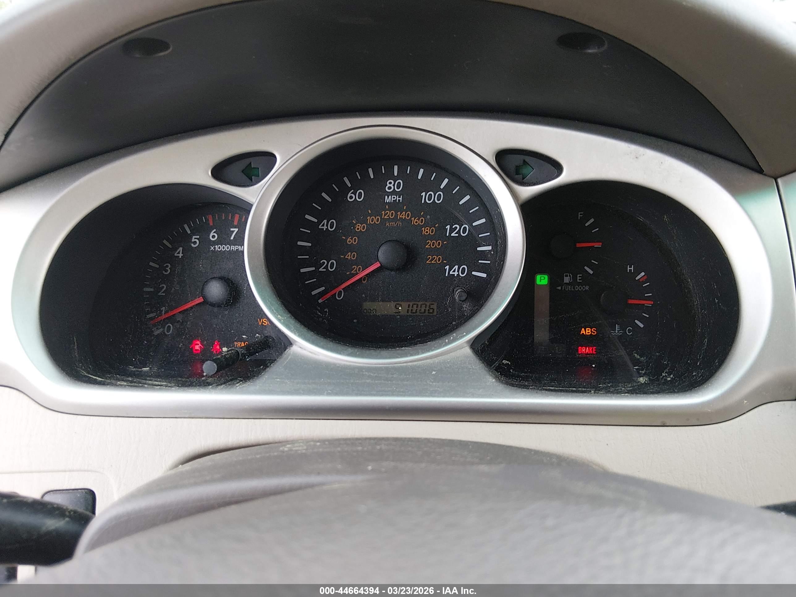 TOYOTA HIGHLANDER image 7