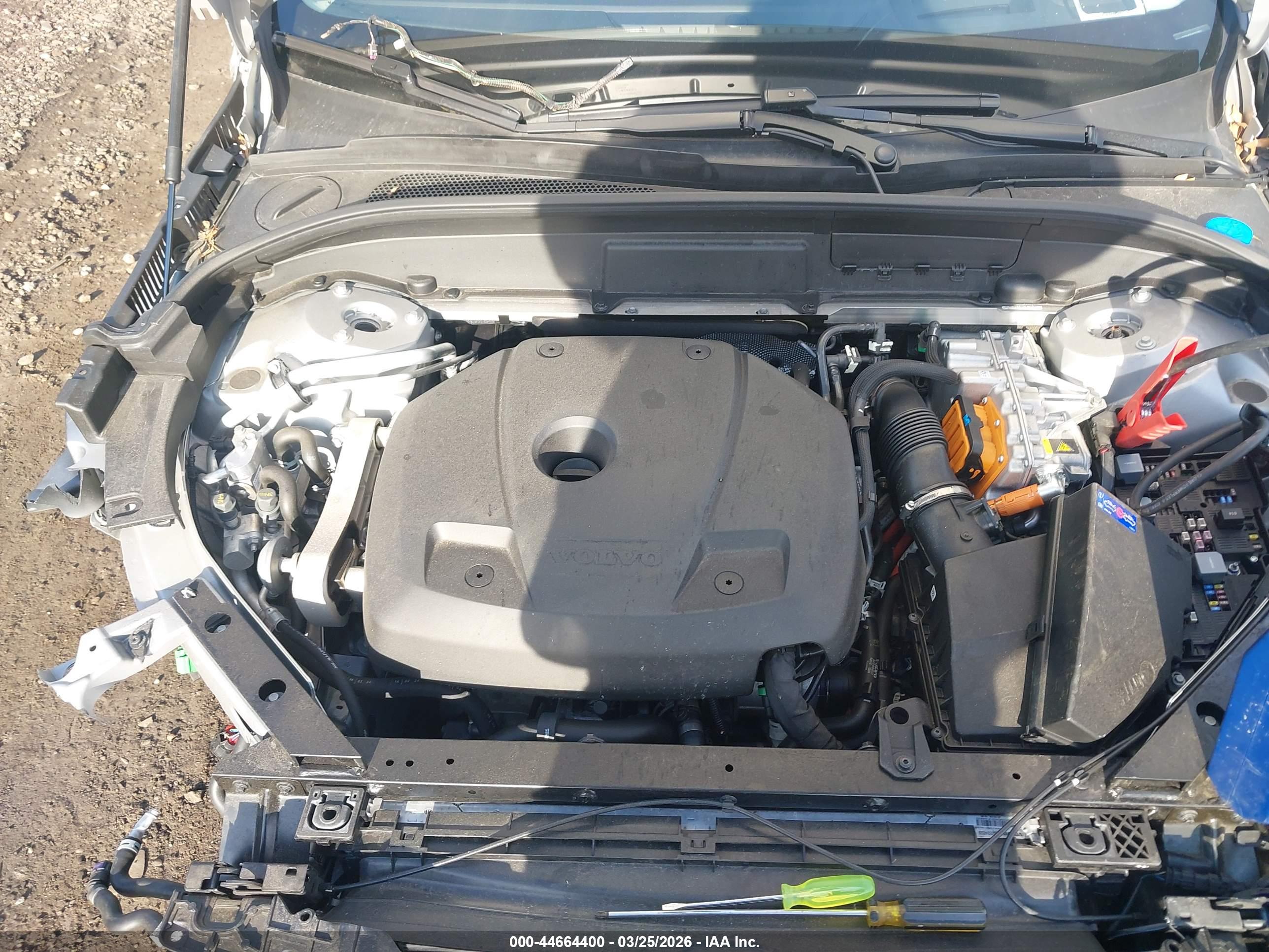 VOLVO XC60 image 10