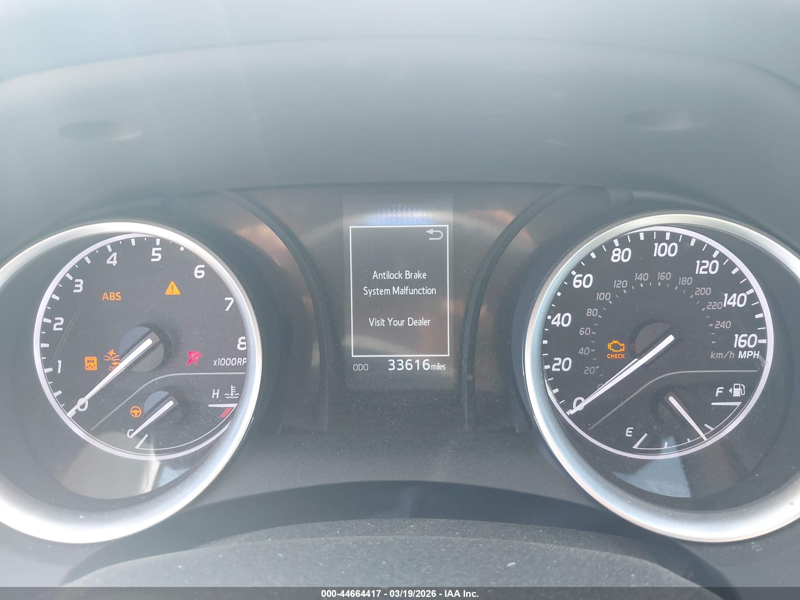 TOYOTA CAMRY image 7