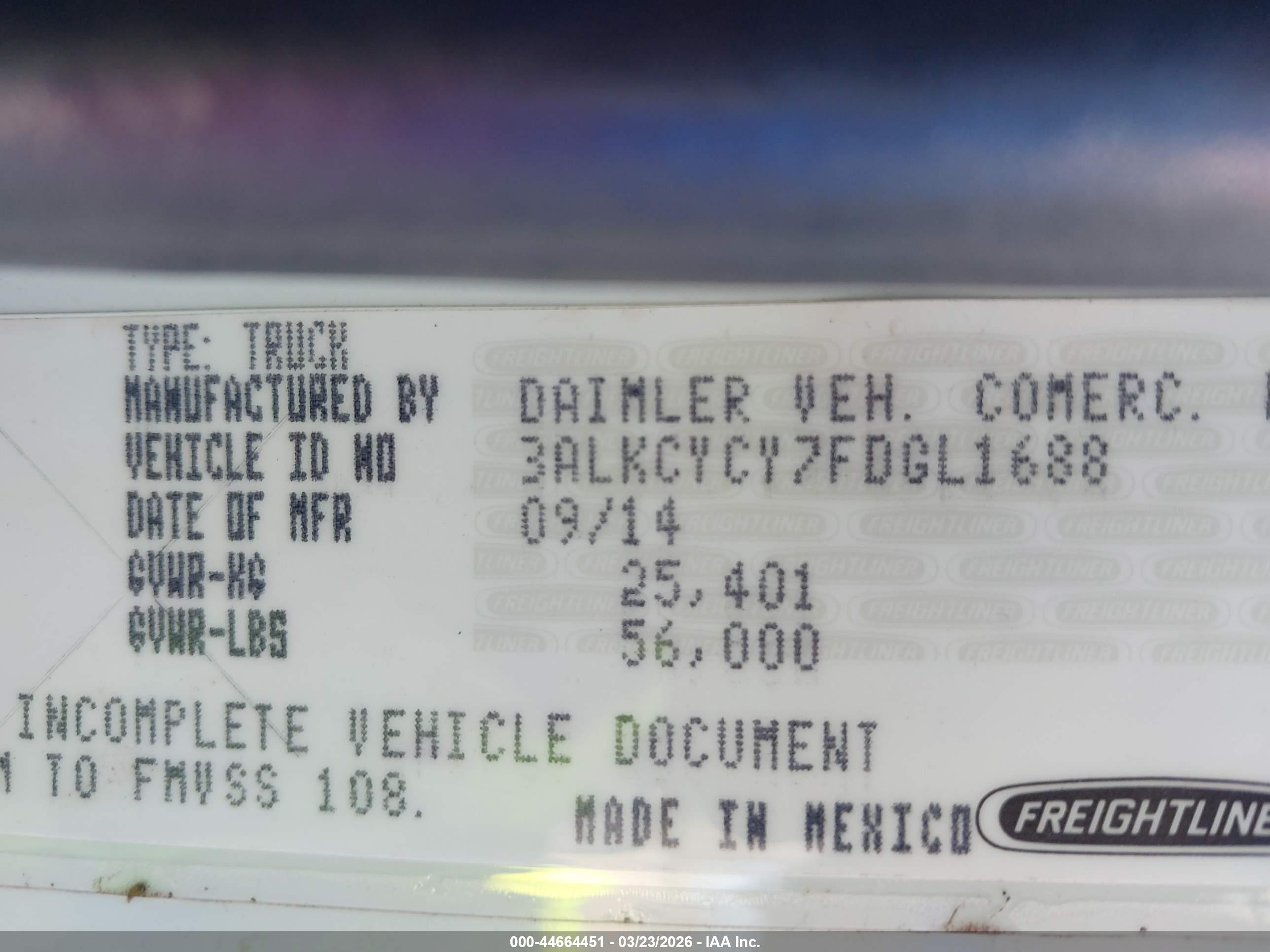 FREIGHTLINER M2 image 9