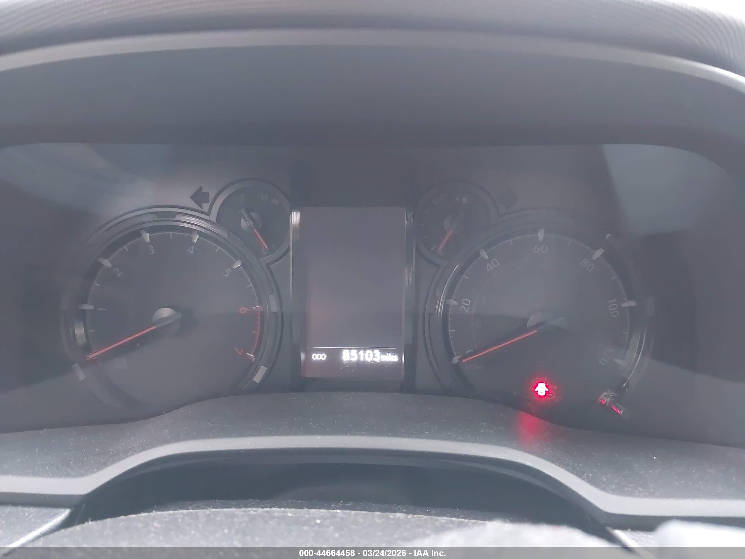 TOYOTA 4RUNNER image 7