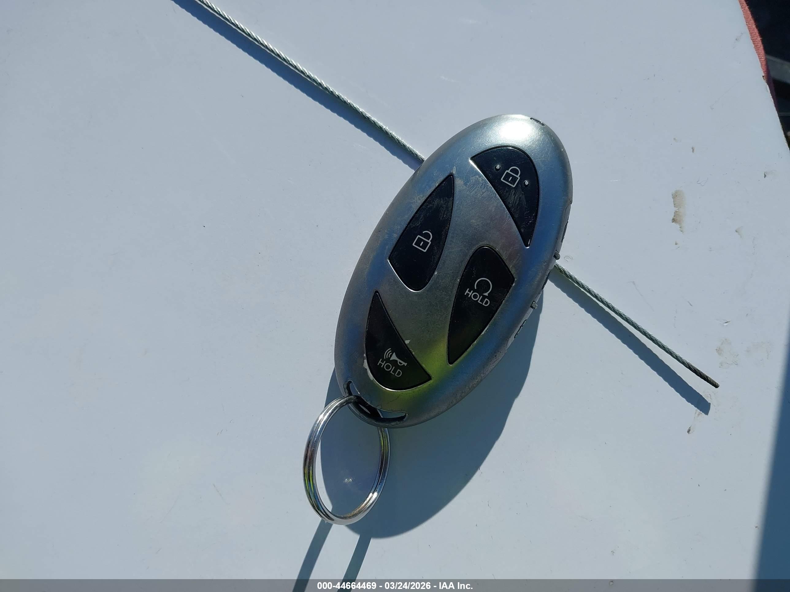 HYUNDAI SANTA image 11