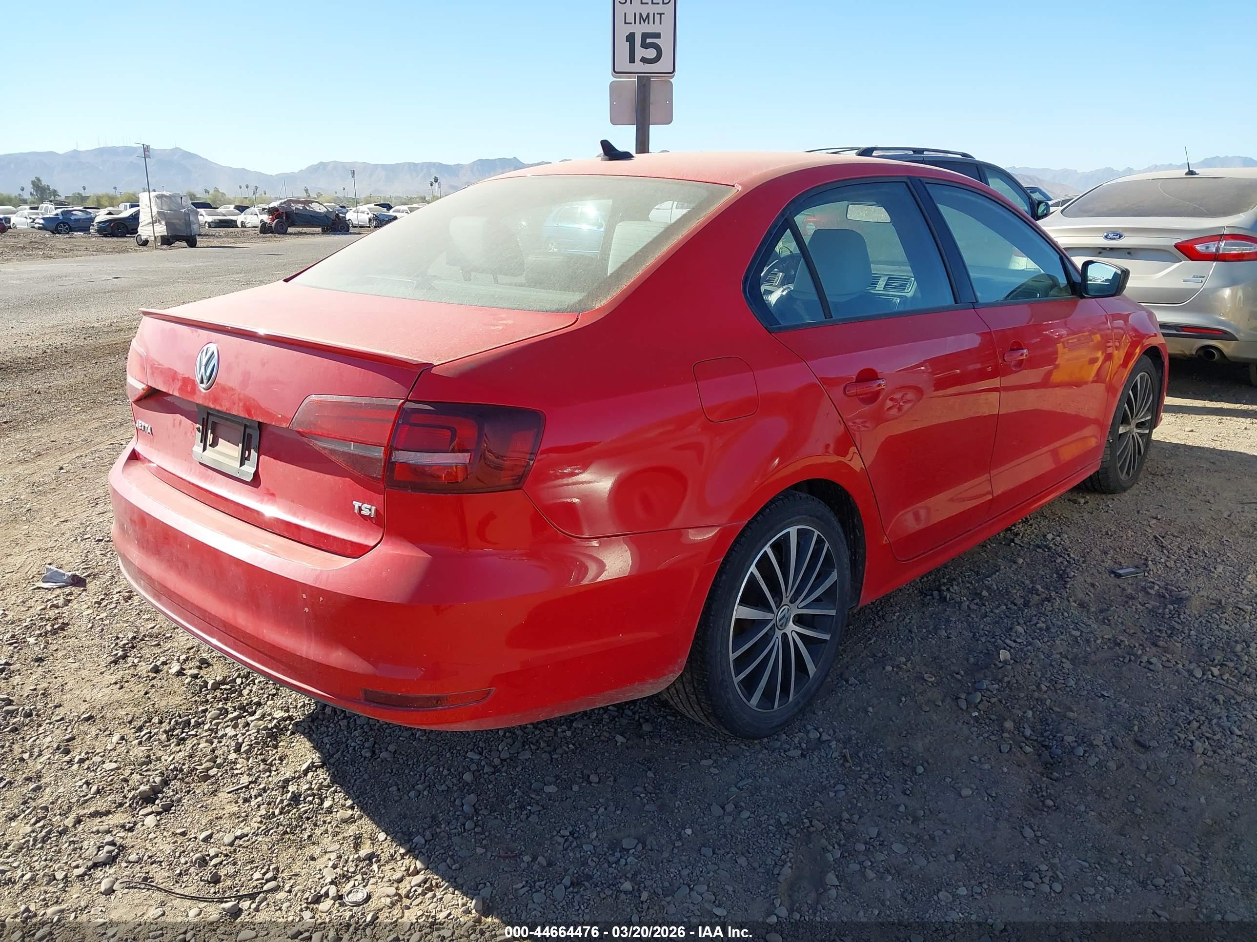 VOLKSWAGEN JETTA image 4