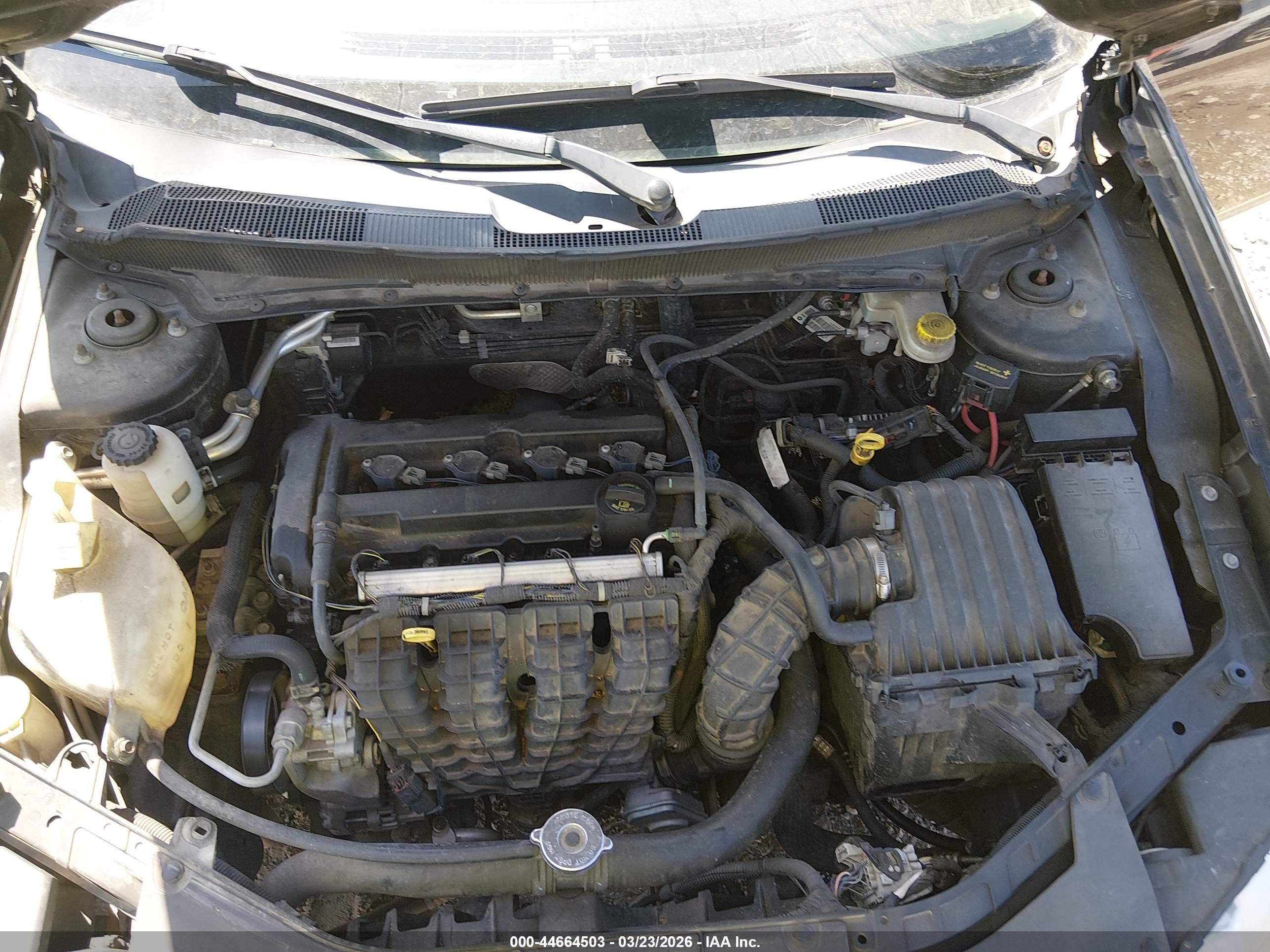DODGE AVENGER image 10