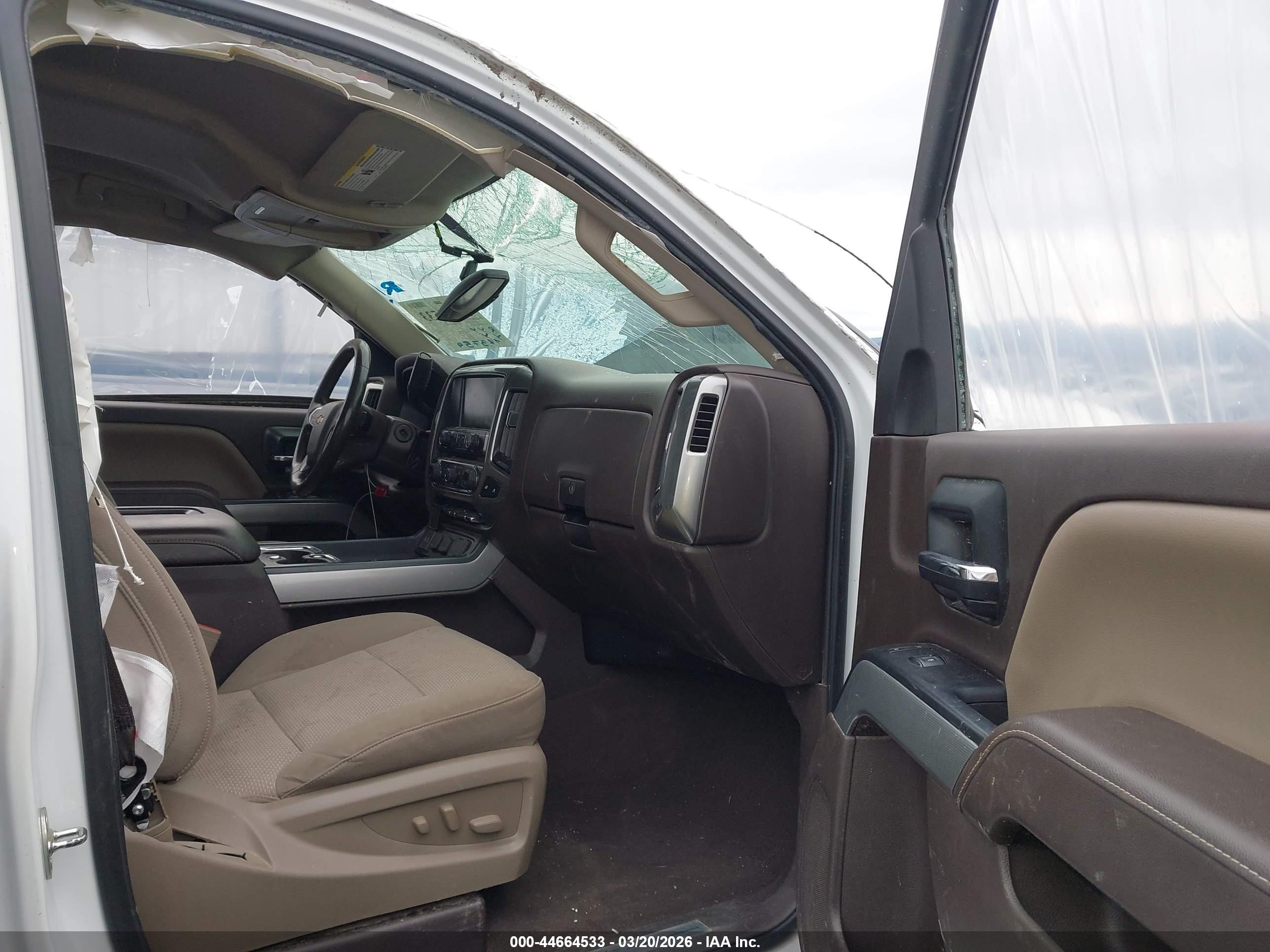 CHEVROLET SILVERADO image 5