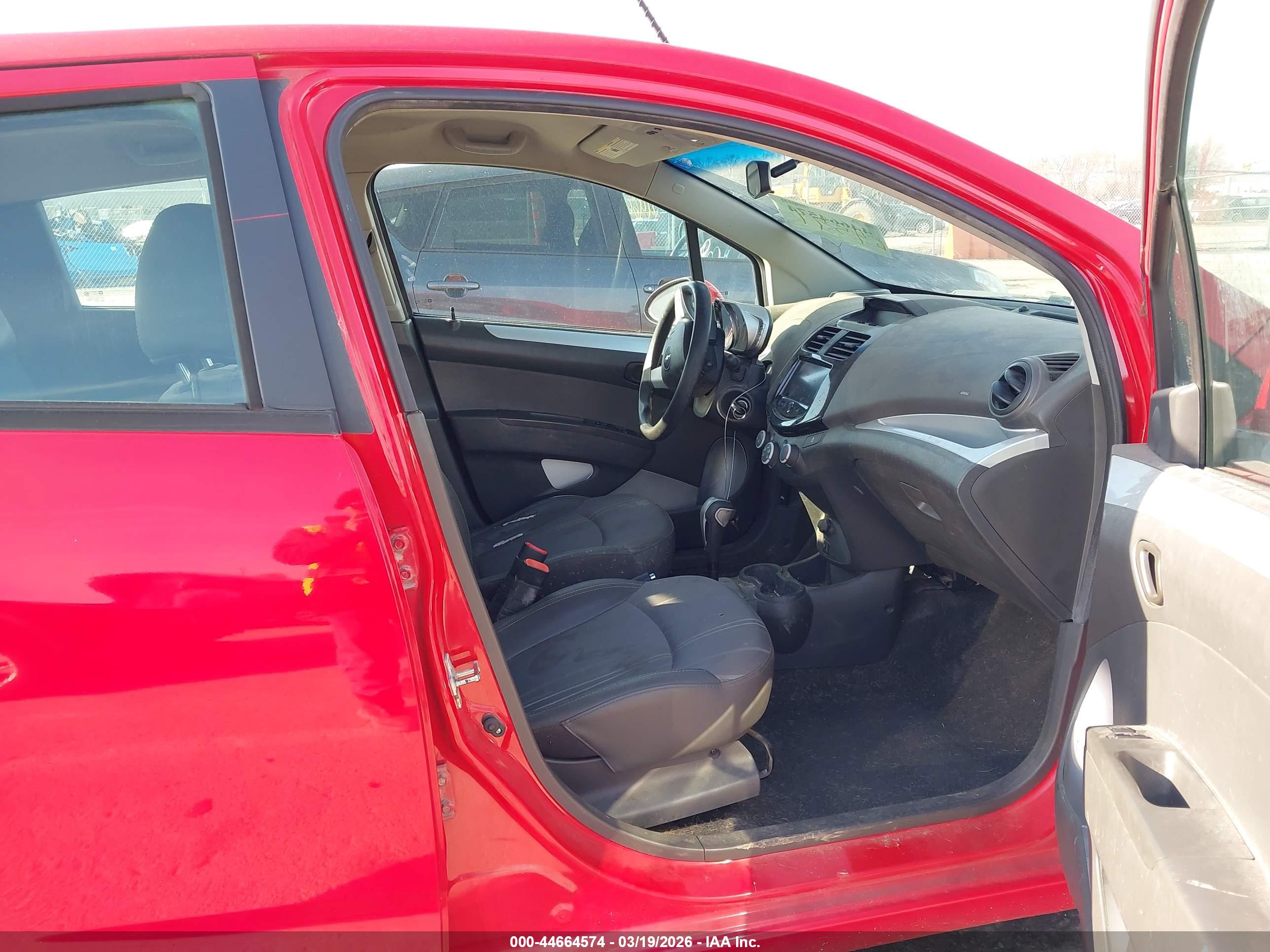 CHEVROLET SPARK image 5