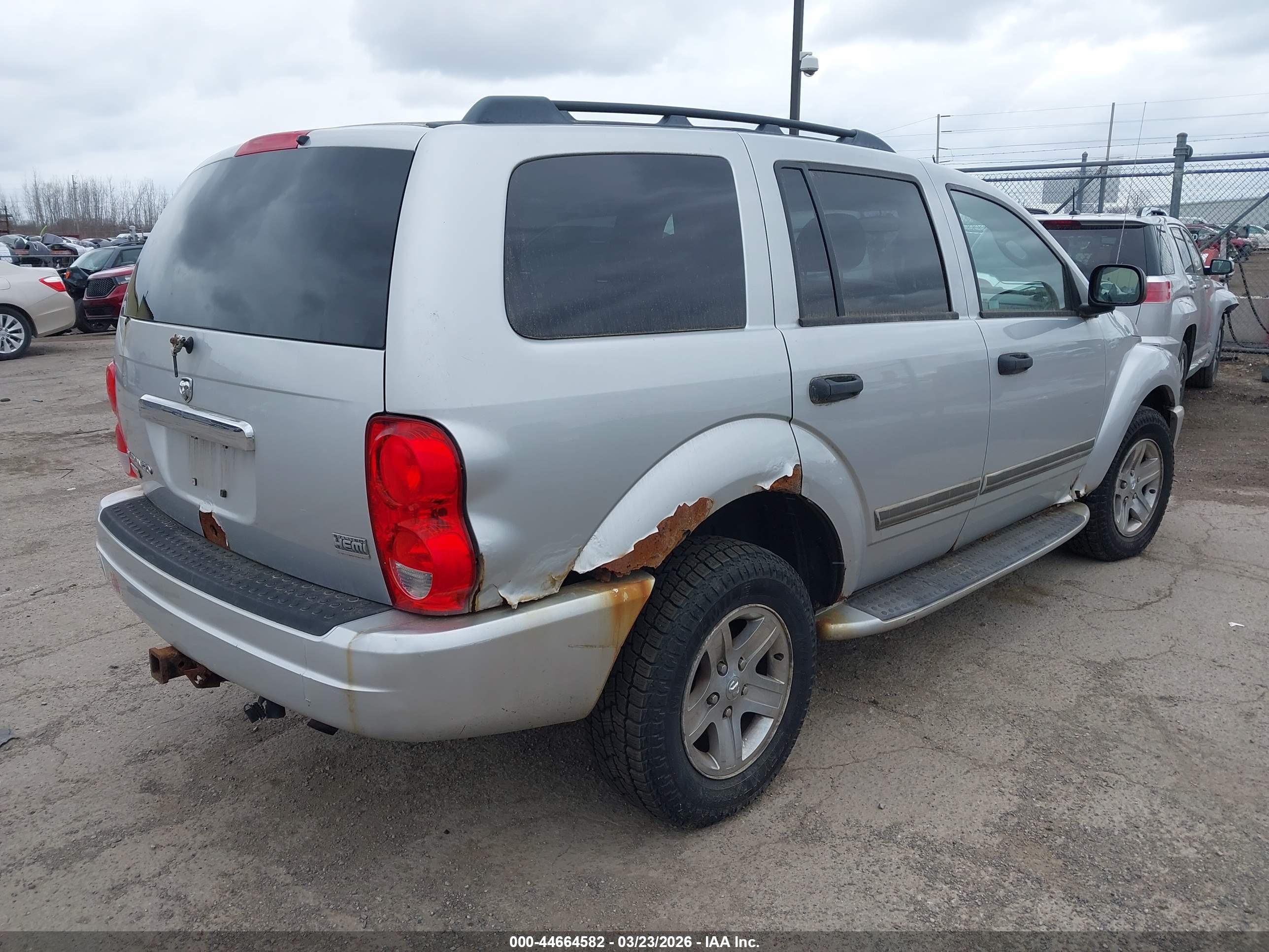 DODGE DURANGO image 4