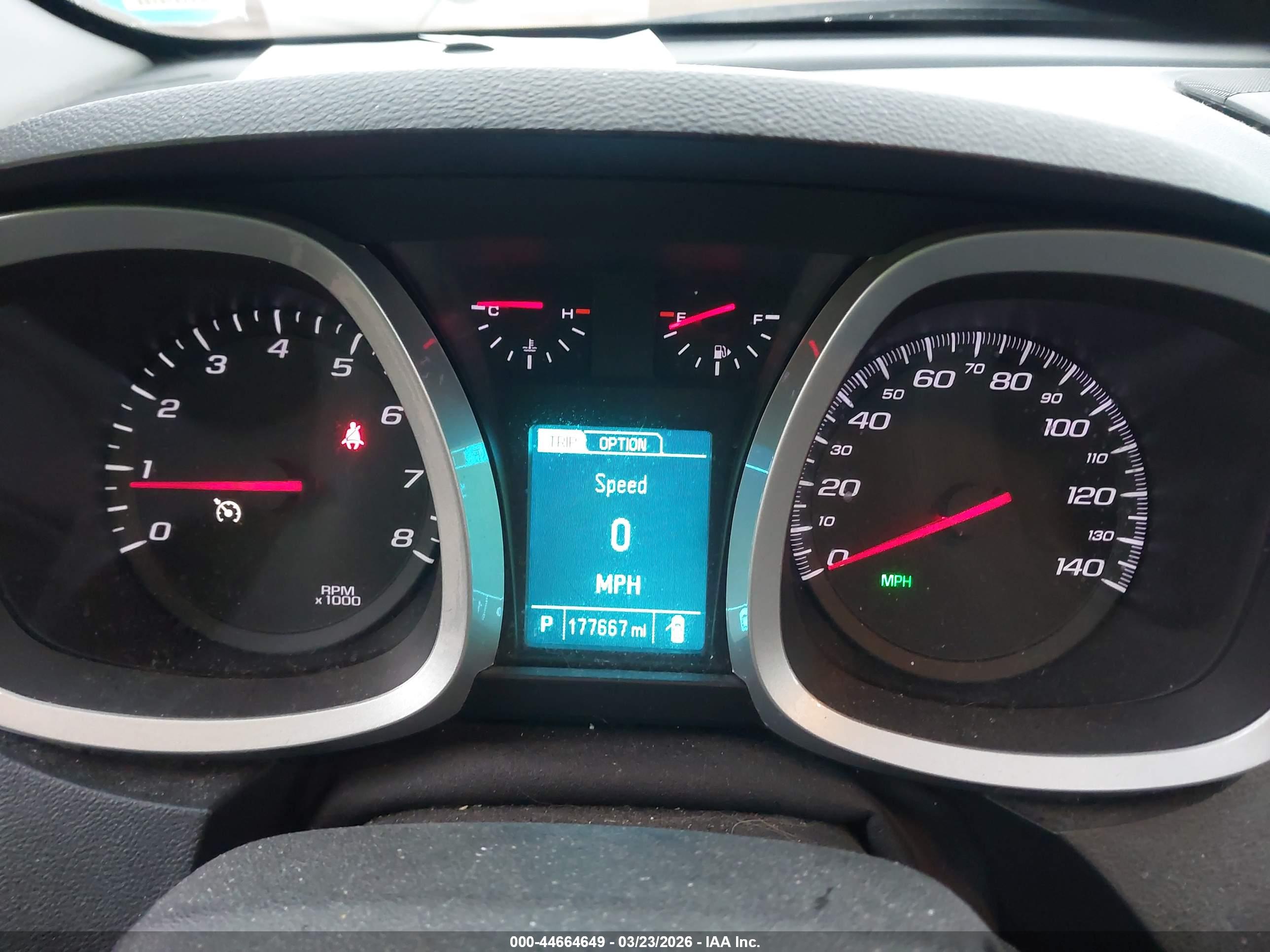 CHEVROLET EQUINOX image 7