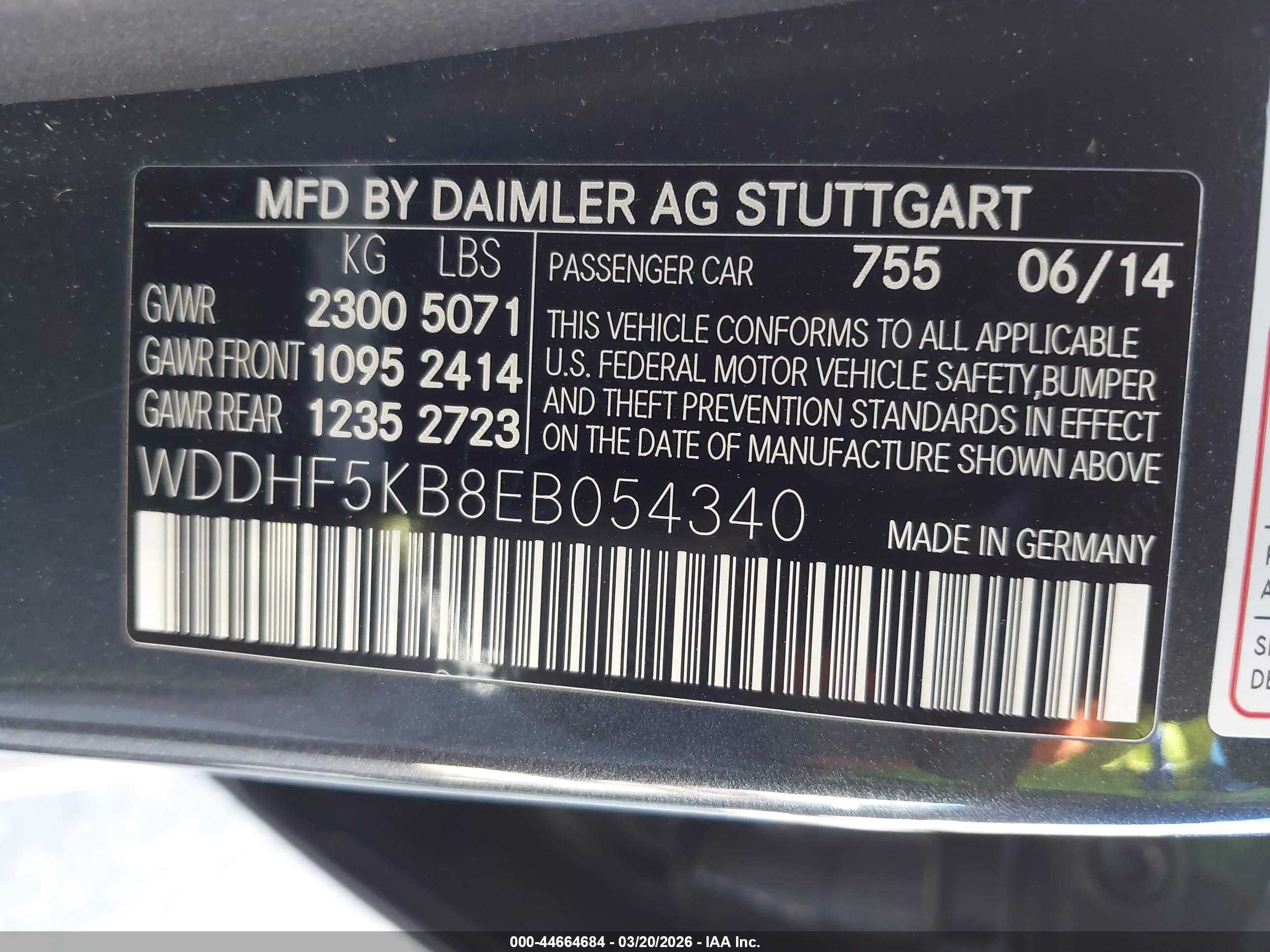 MERCEDES-BENZ E image 9