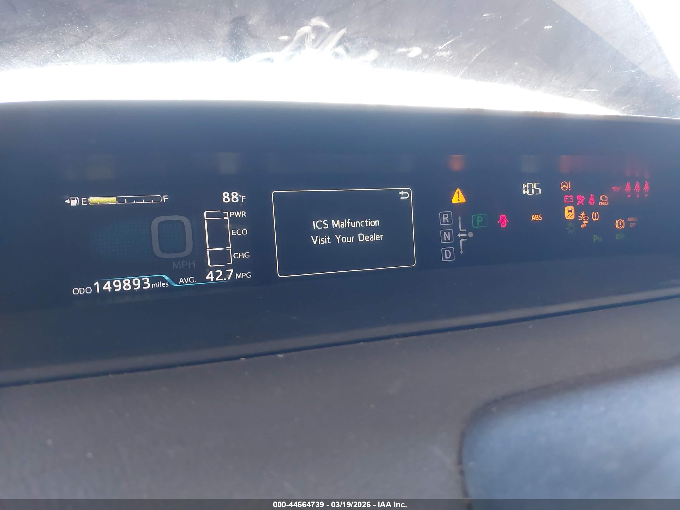 TOYOTA PRIUS image 7