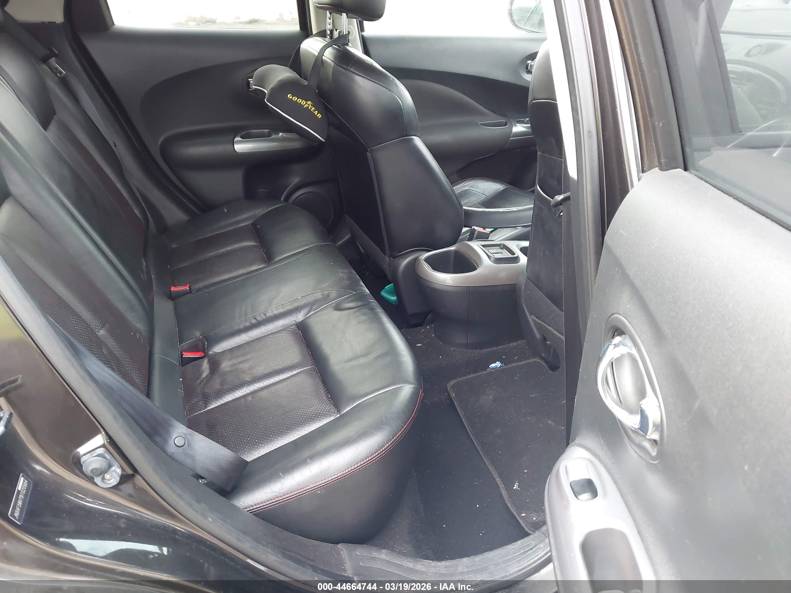 NISSAN JUKE image 8