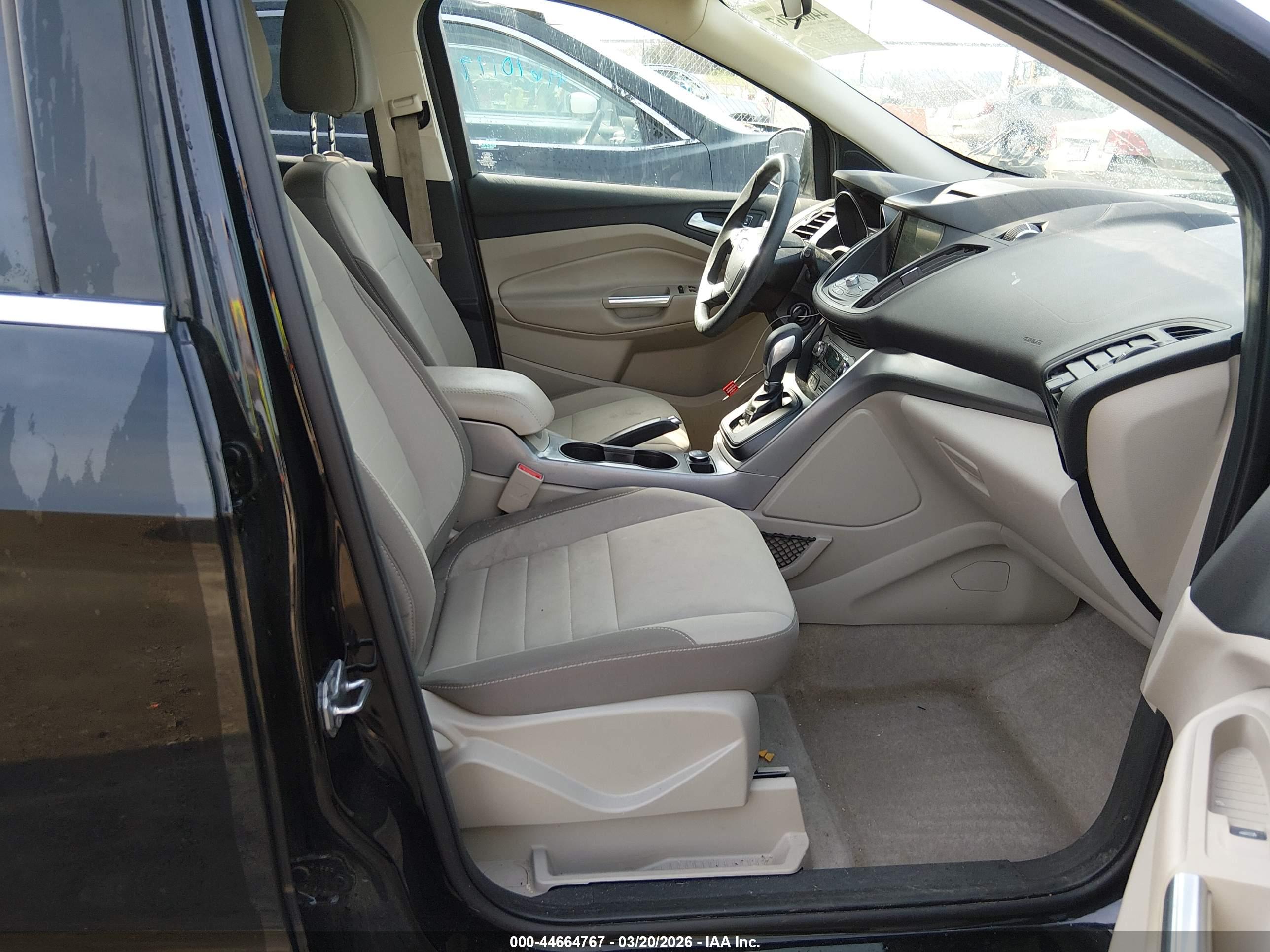 FORD ESCAPE image 5