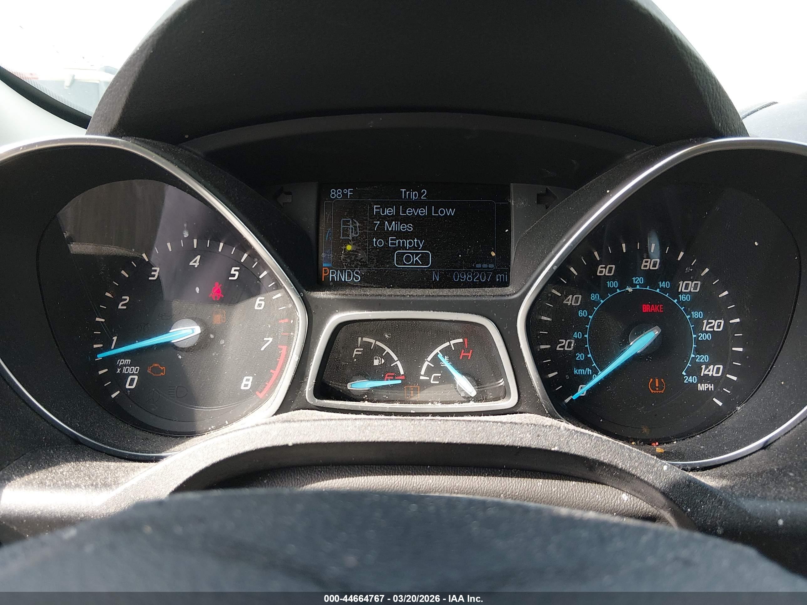 FORD ESCAPE image 7