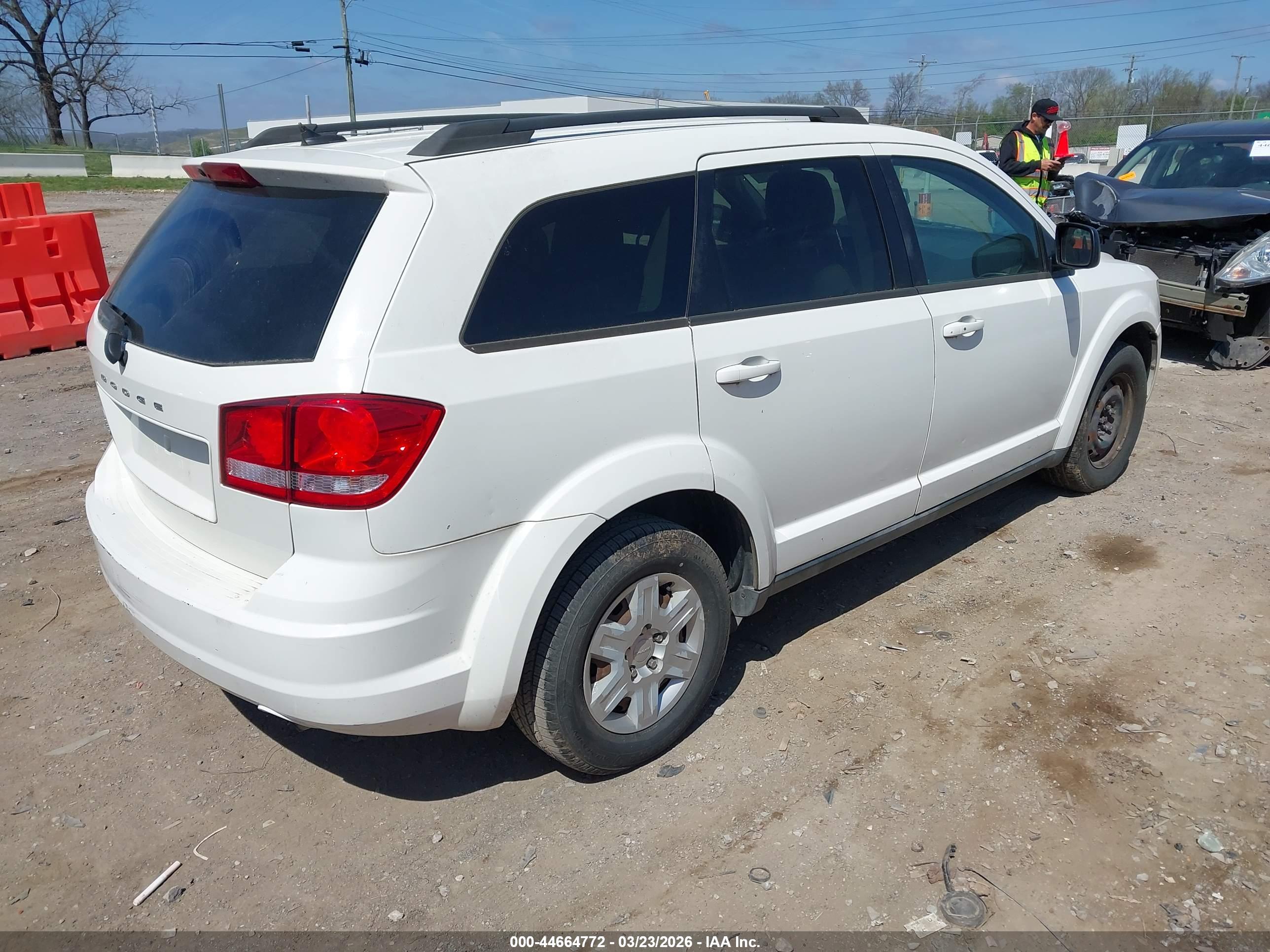 DODGE JOURNEY image 4