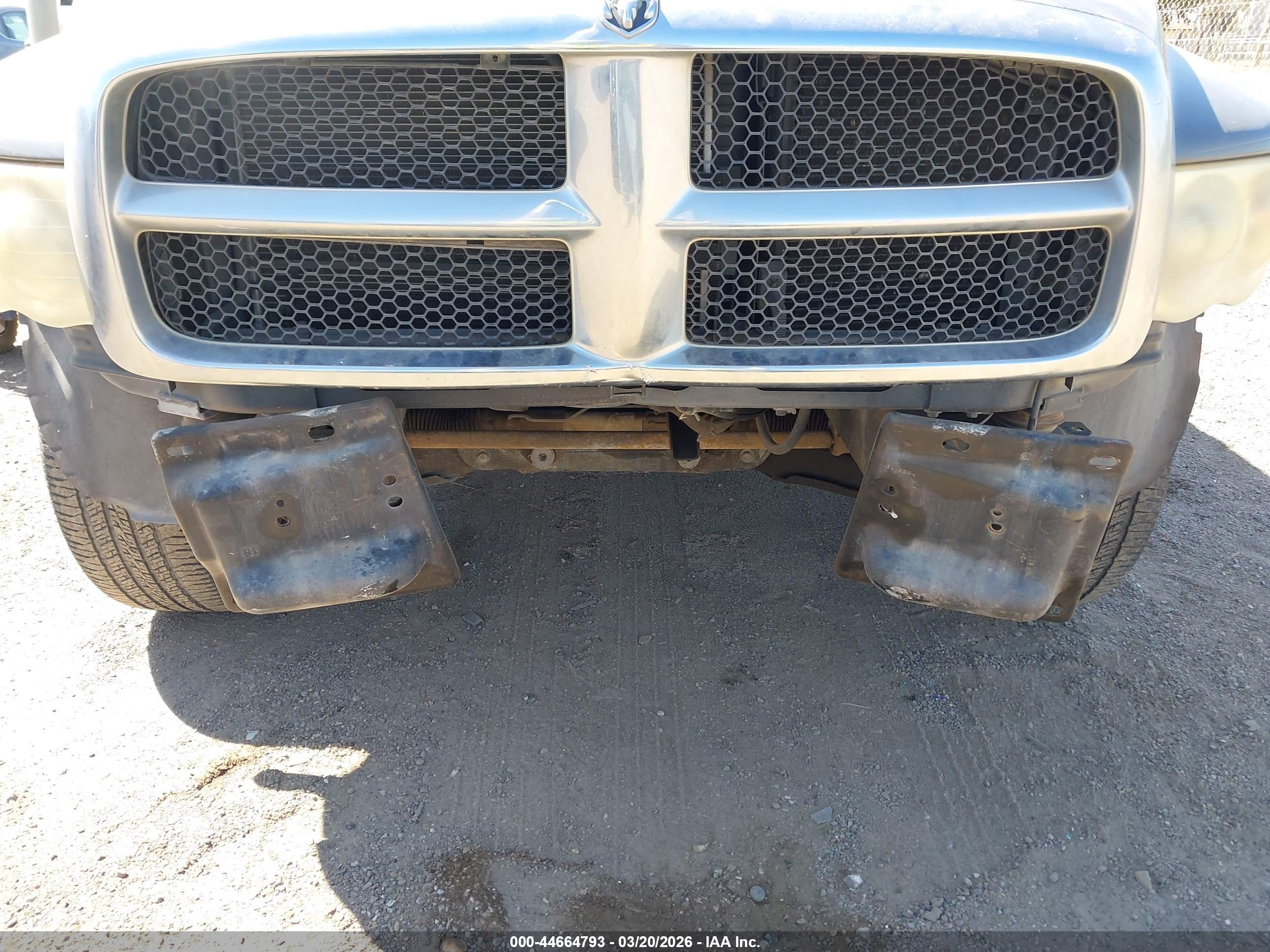 DODGE RAM image 6