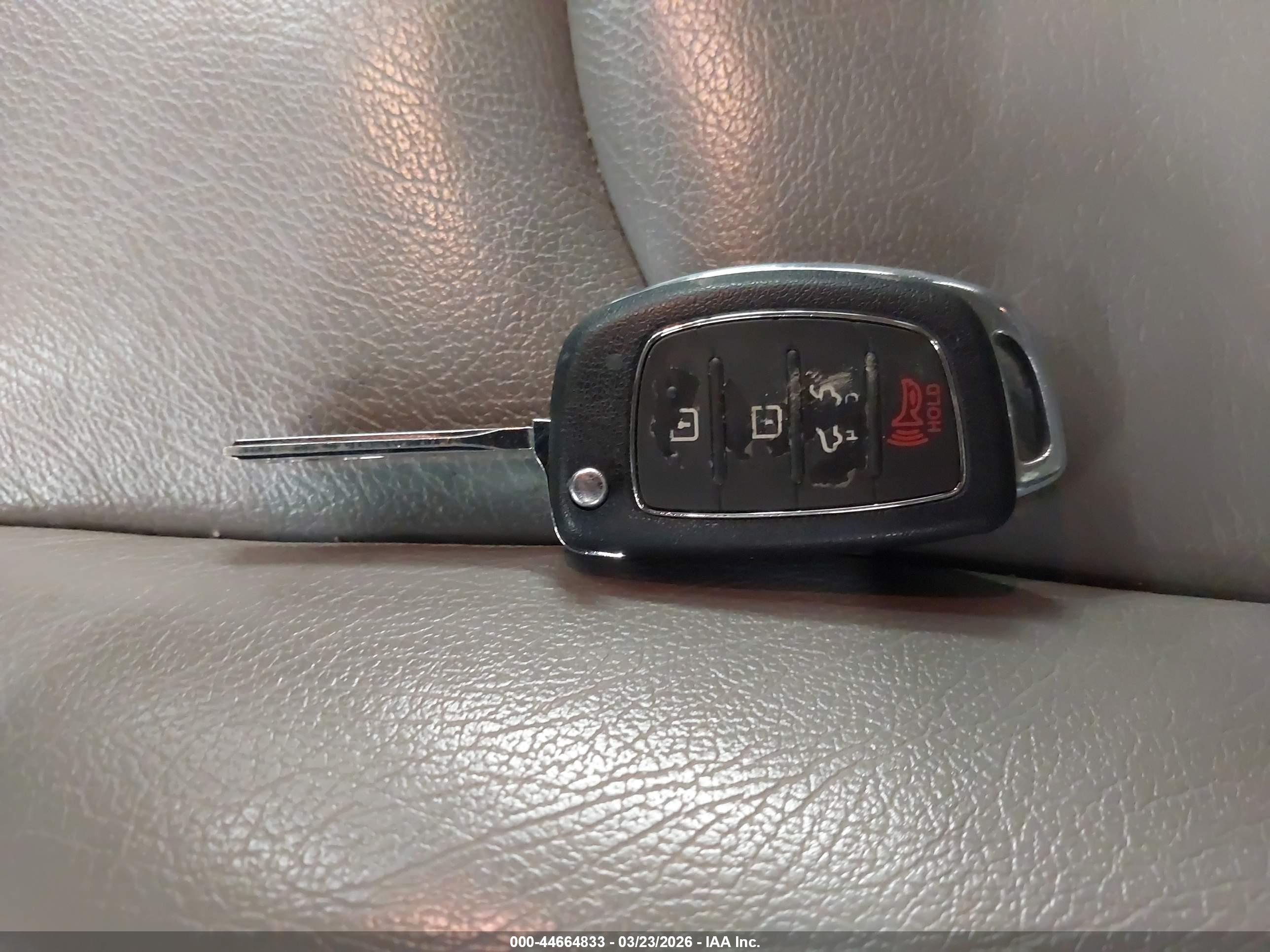 HYUNDAI SONATA image 11
