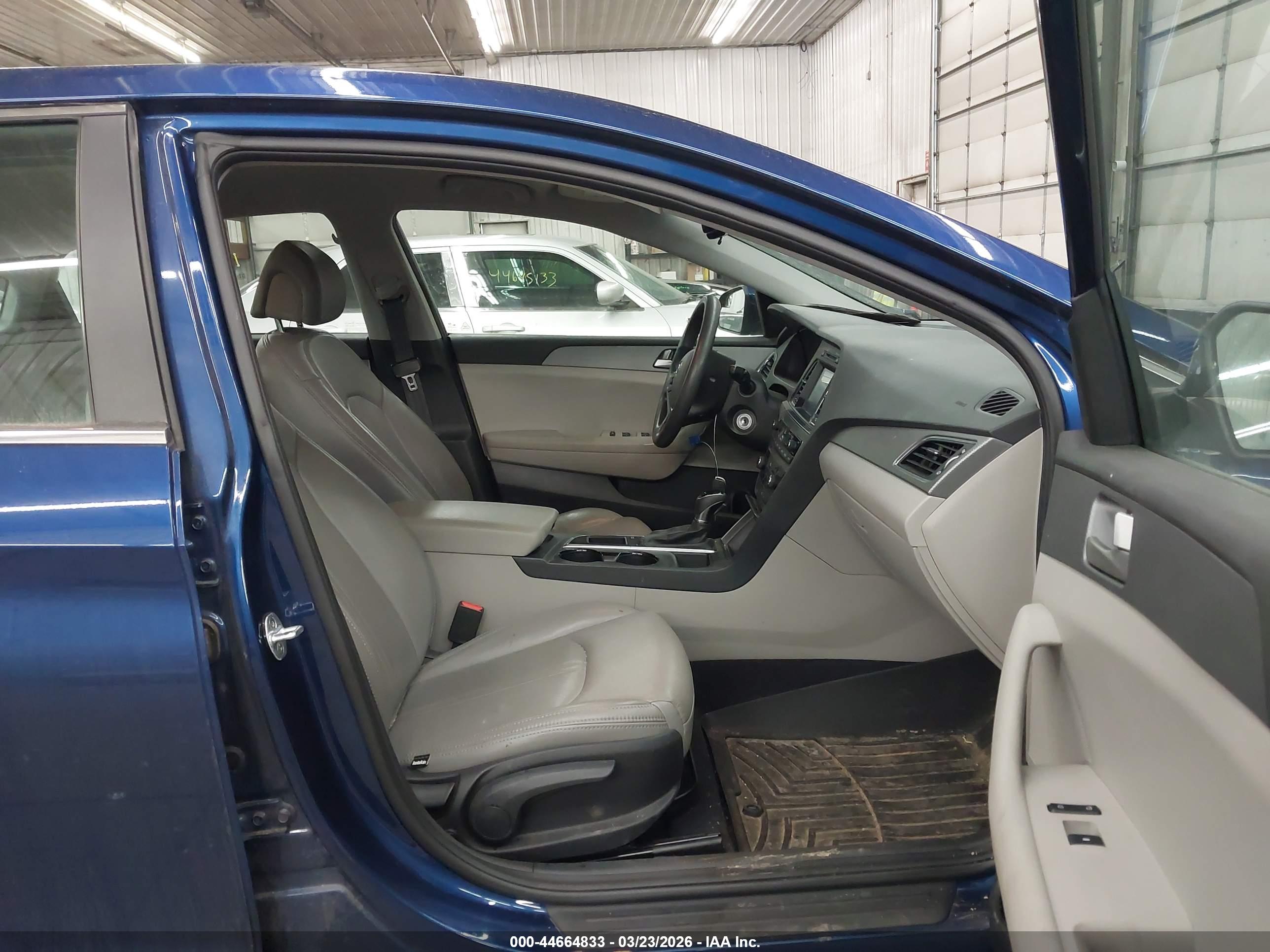 HYUNDAI SONATA image 5