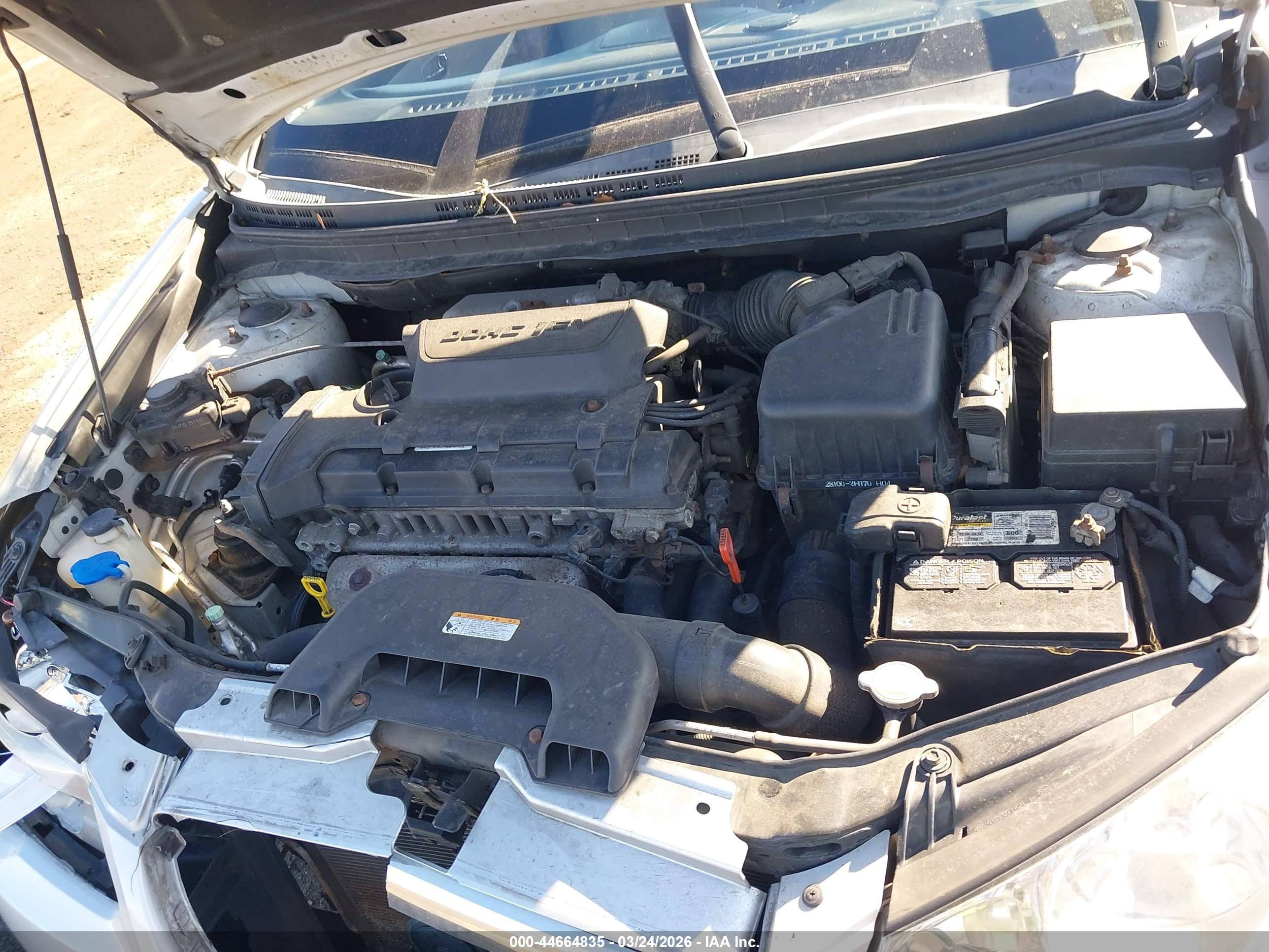 HYUNDAI ELANTRA image 10