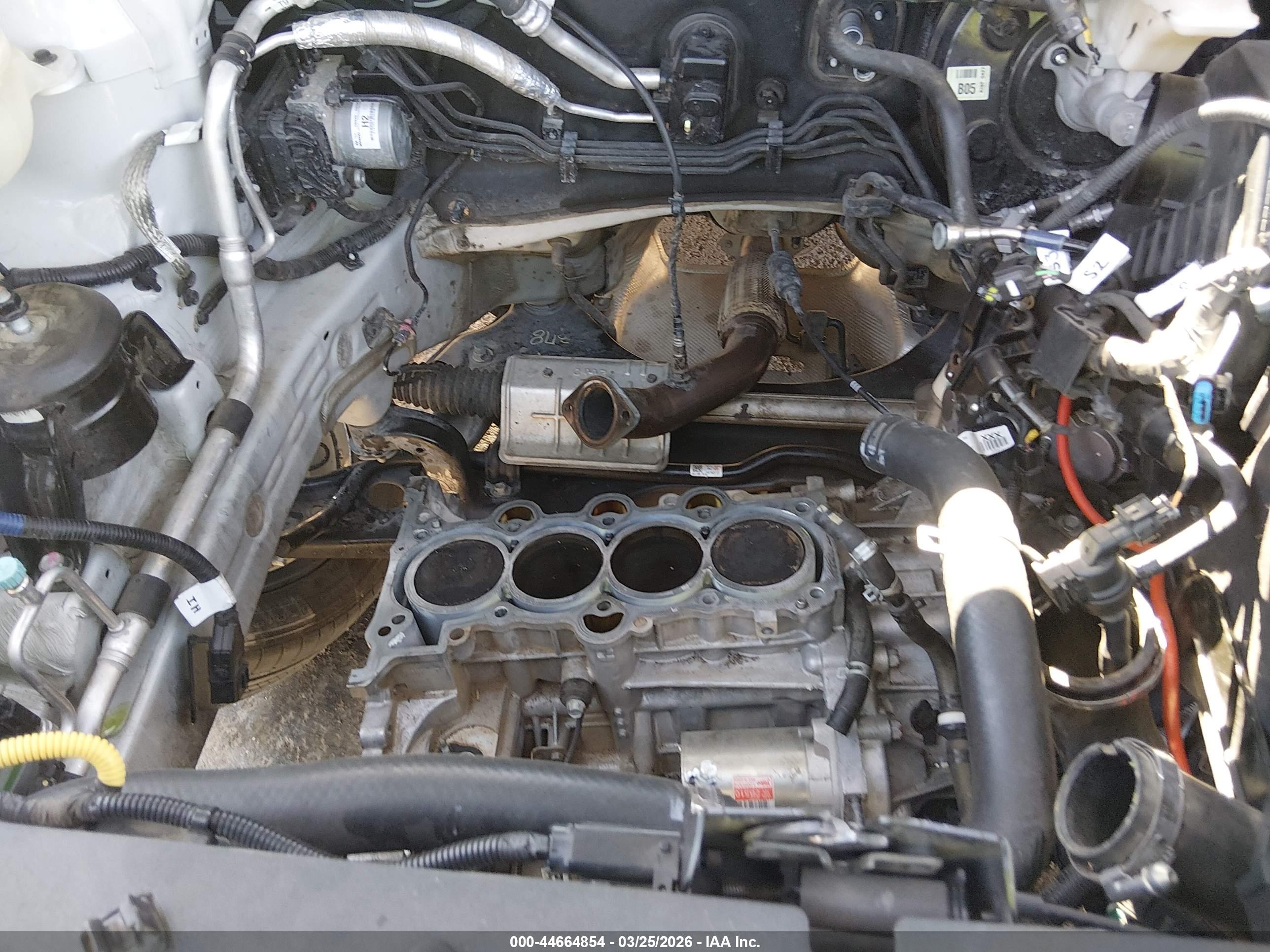 HYUNDAI TUCSON image 6