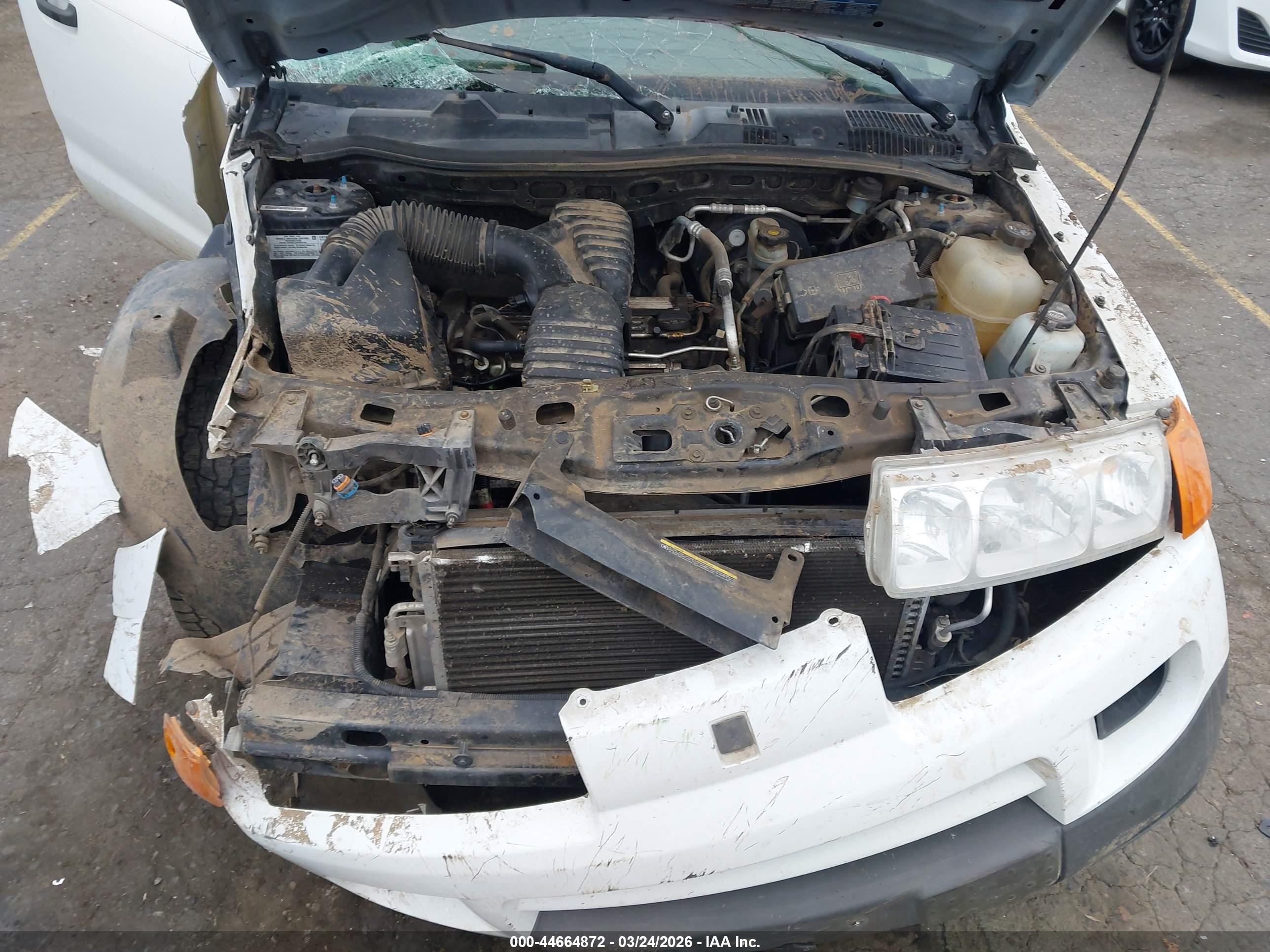 SATURN VUE image 10
