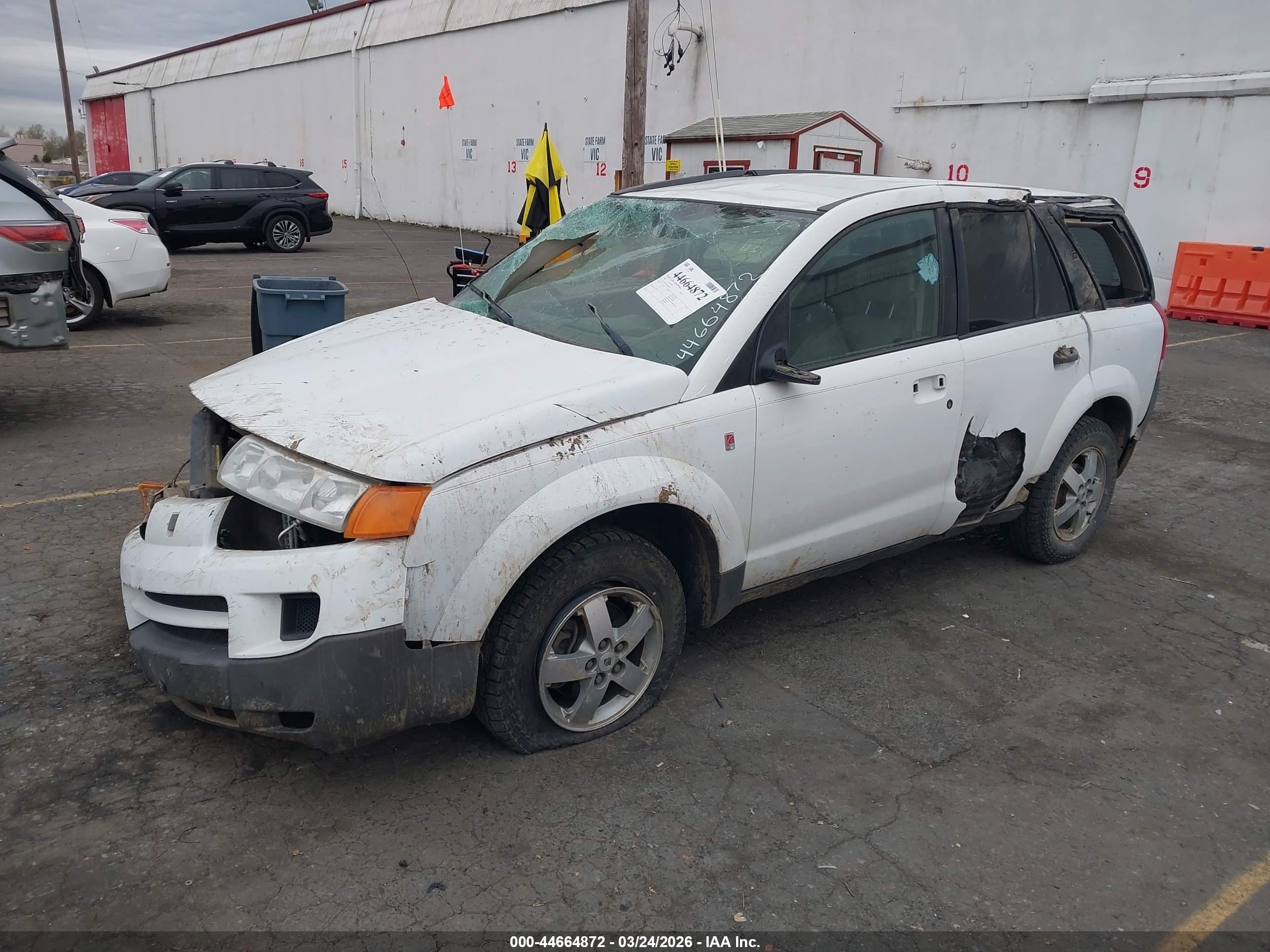 SATURN VUE image 2