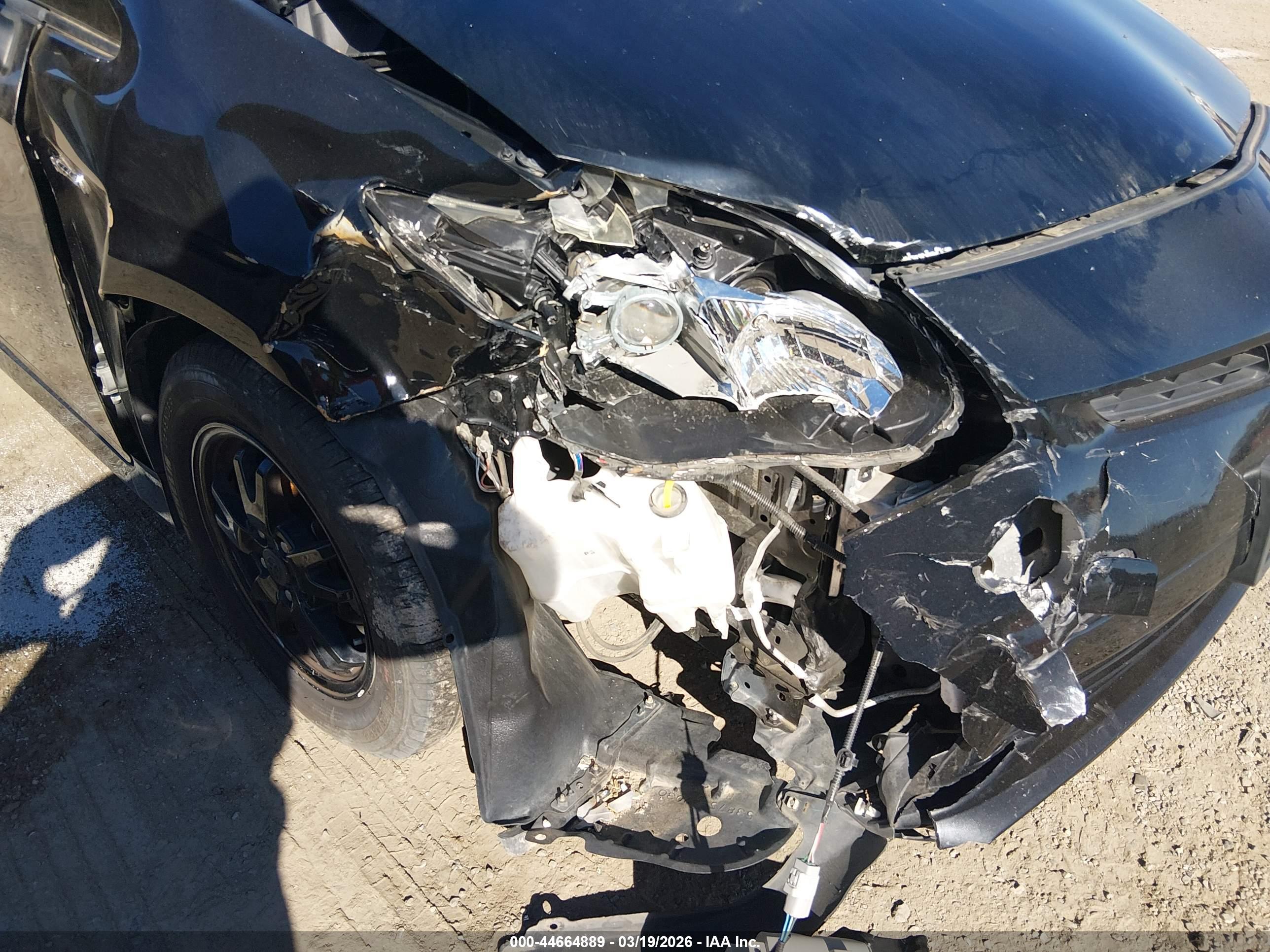 TOYOTA PRIUS image 6