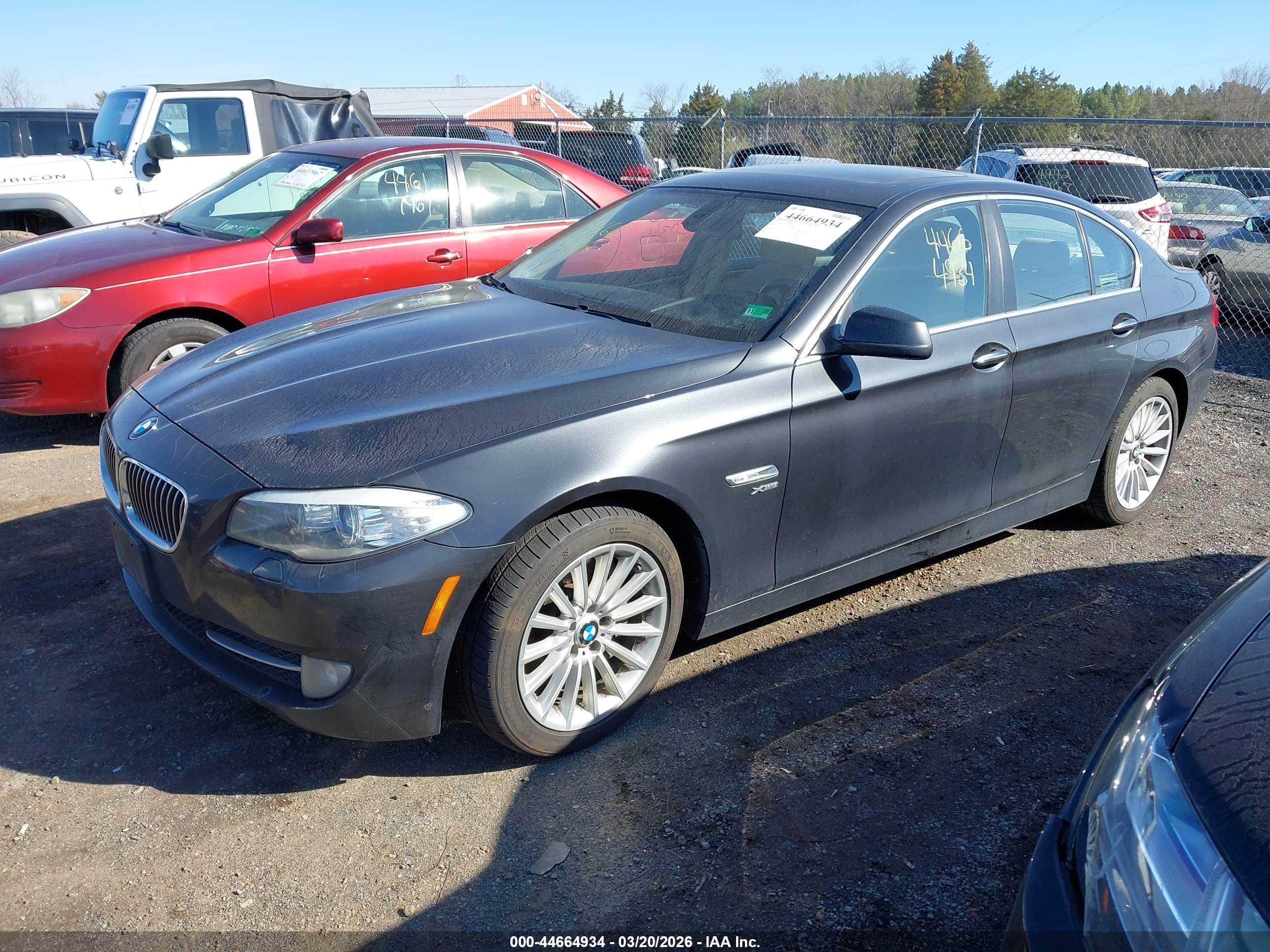 BMW 535I image 2