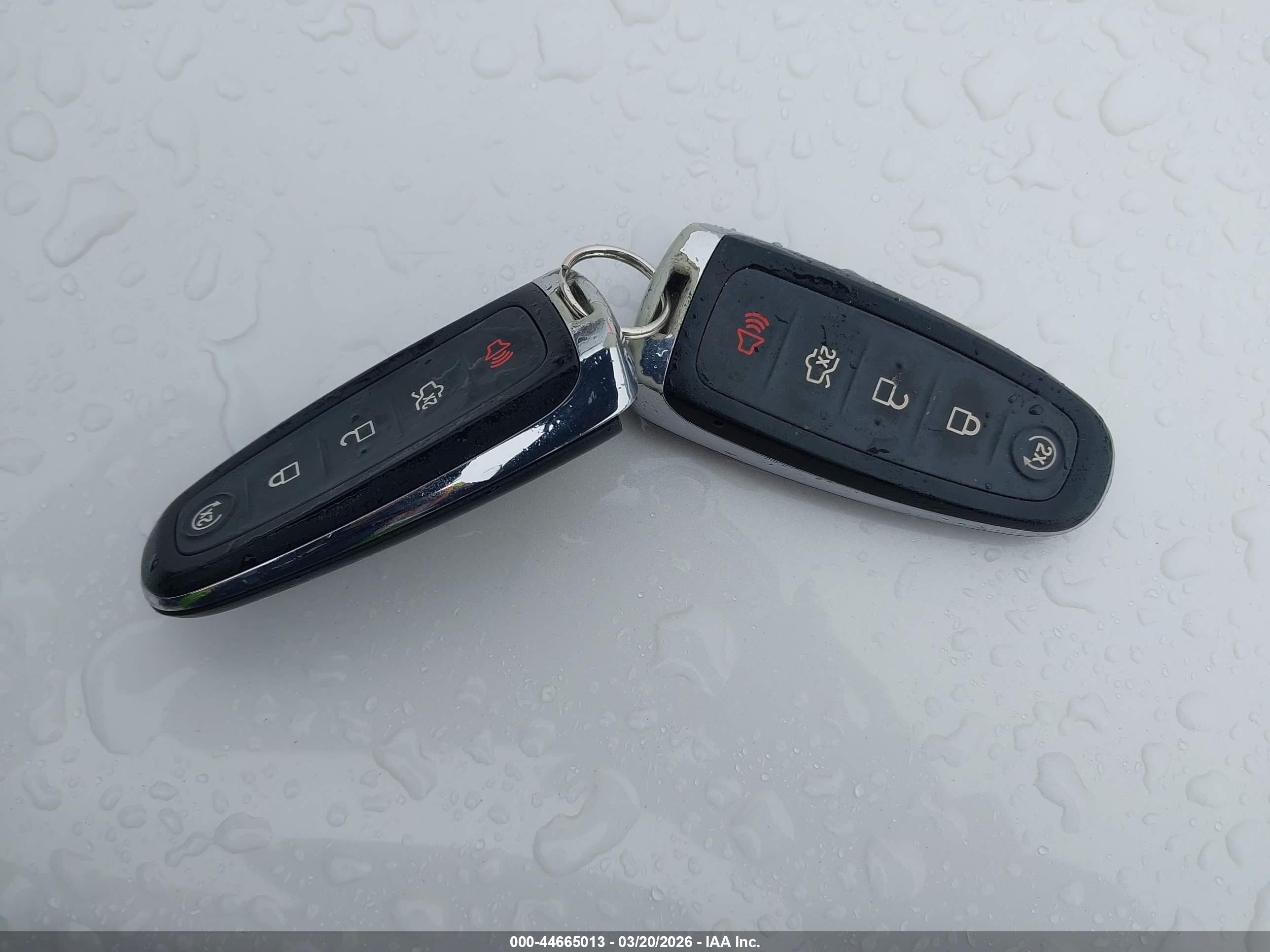 FORD ESCAPE image 11