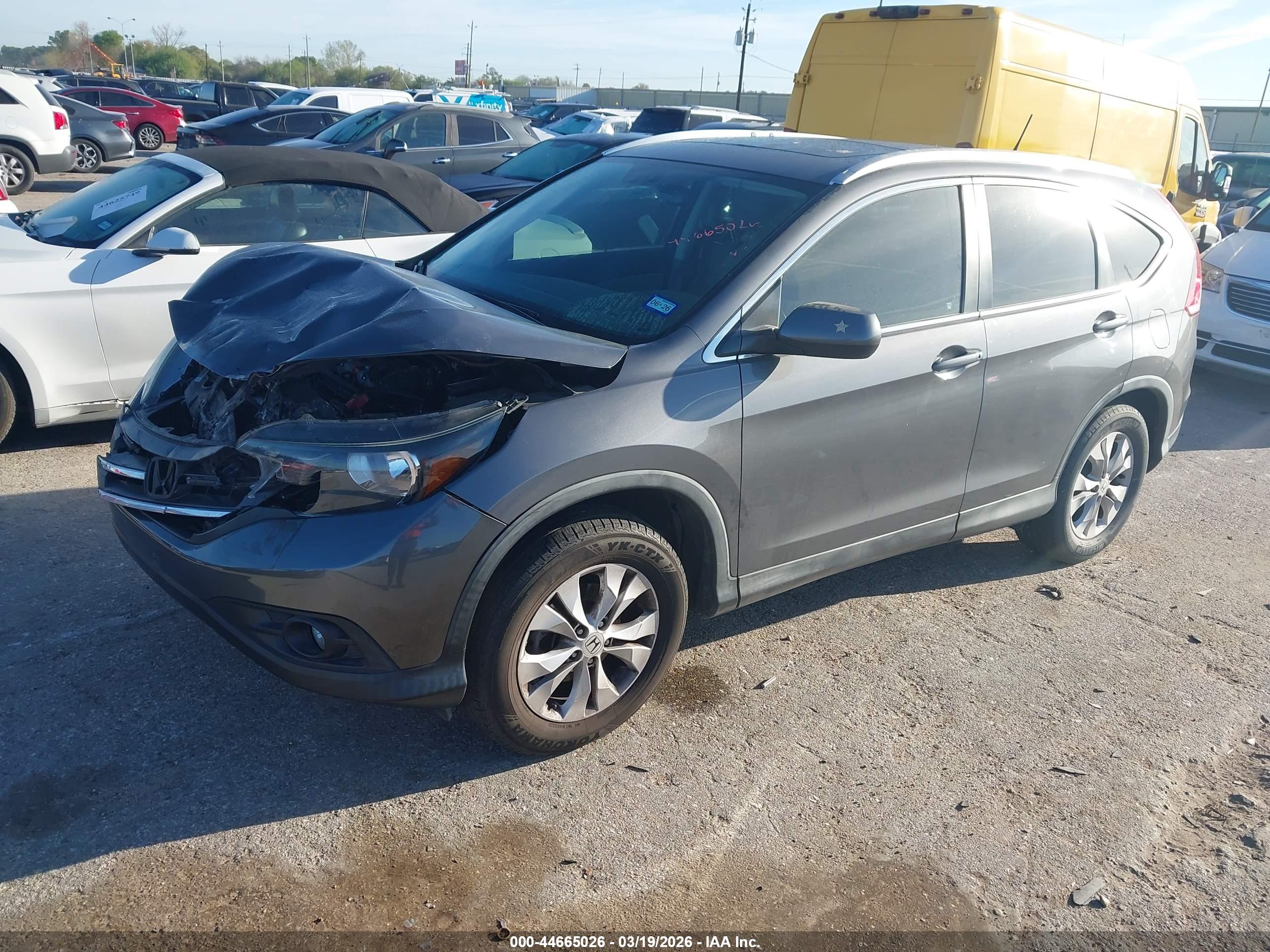 HONDA CR-V image 2