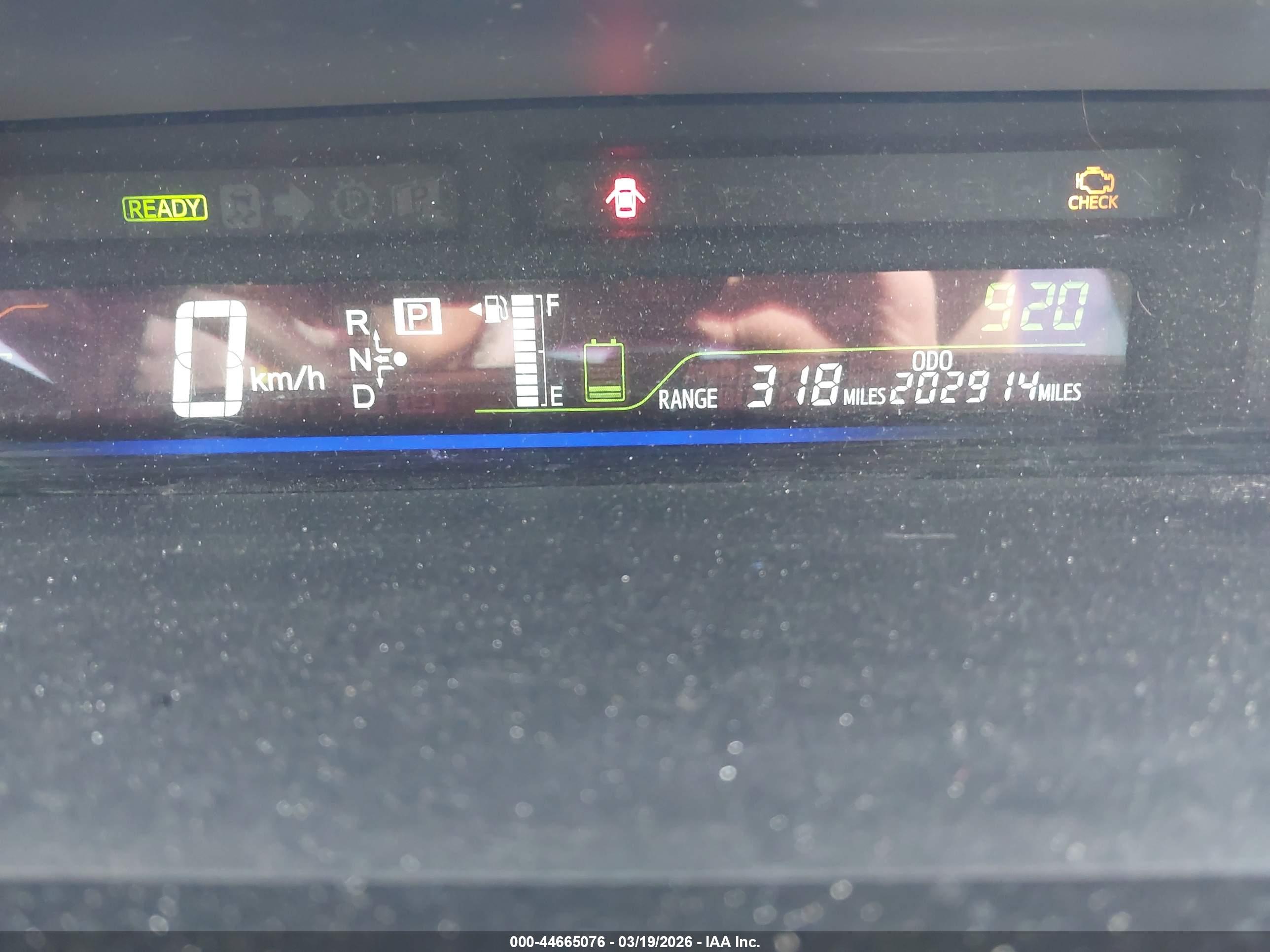 TOYOTA PRIUS image 7