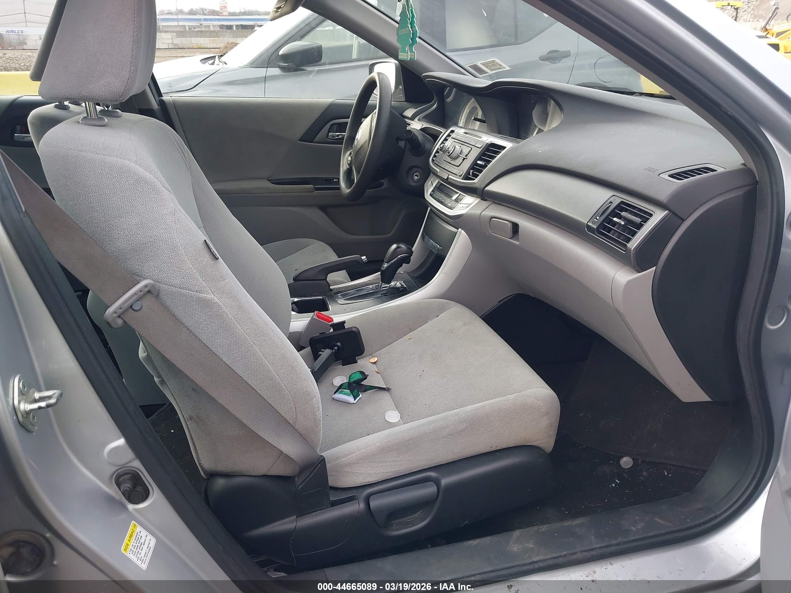 HONDA ACCORD image 5