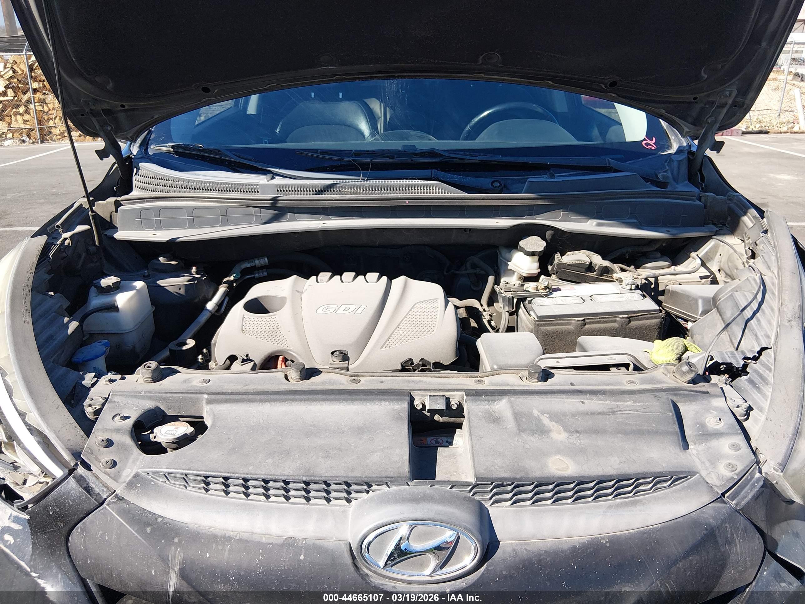 HYUNDAI TUCSON image 10